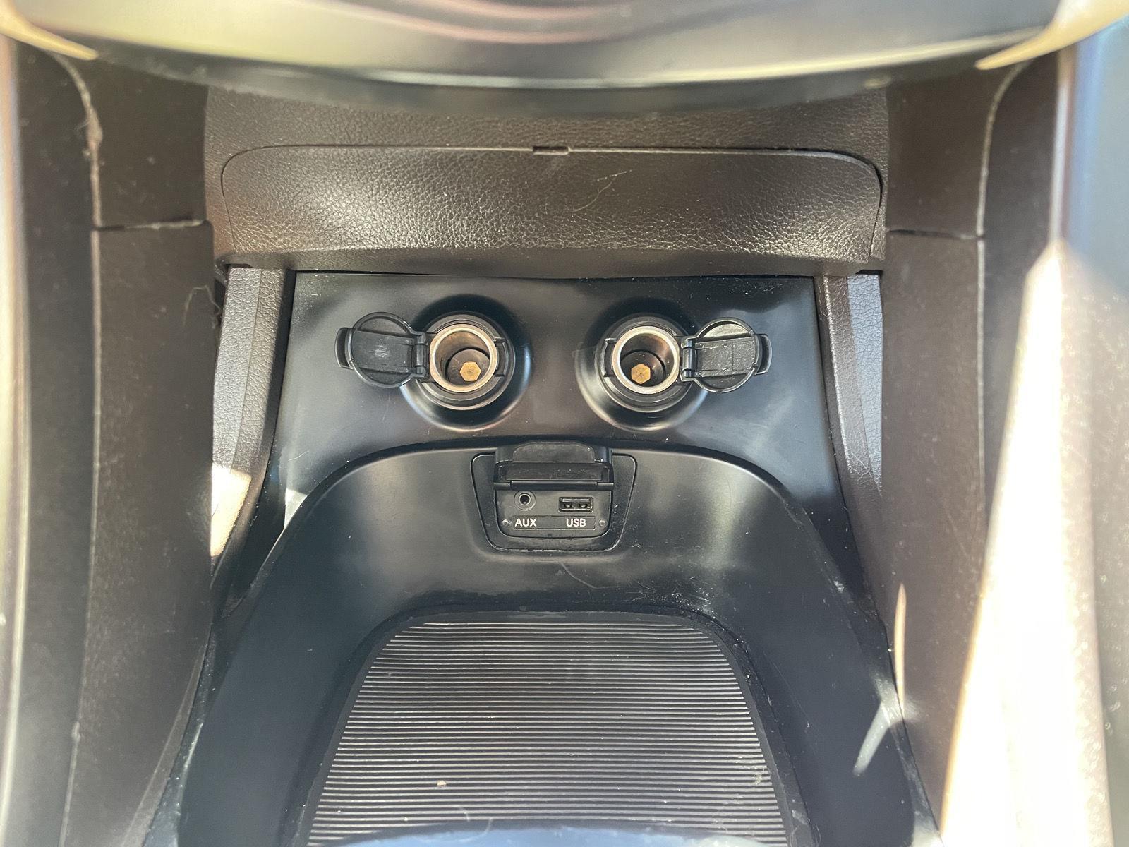 Used 2013 Hyundai Santa Fe for sale in Lincoln NE