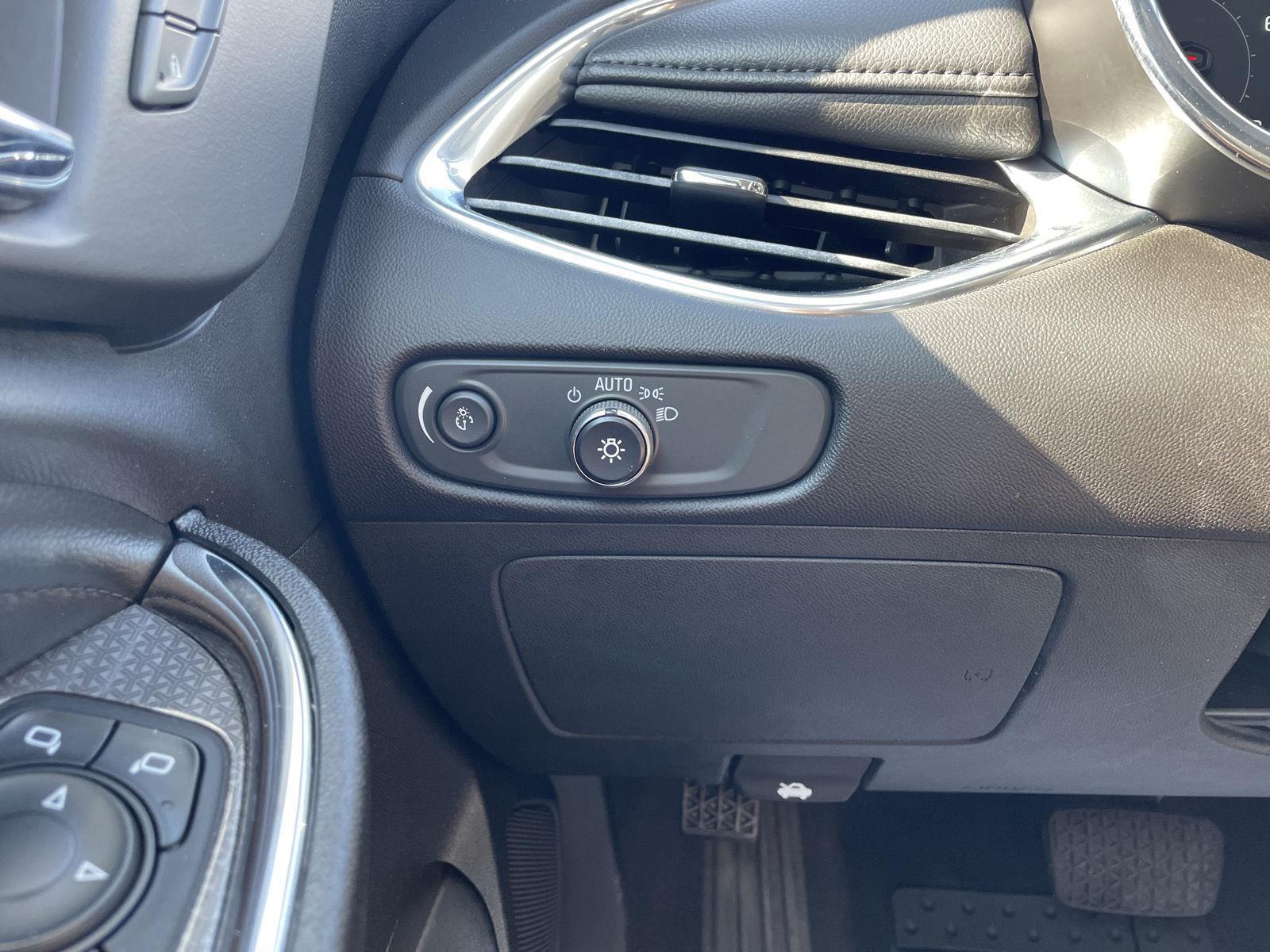 Used 2018 Chevrolet Malibu for sale in Lincoln NE