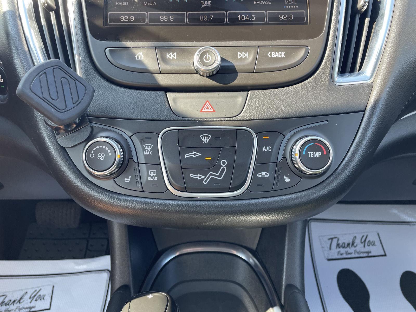 Used 2018 Chevrolet Malibu for sale in Lincoln NE