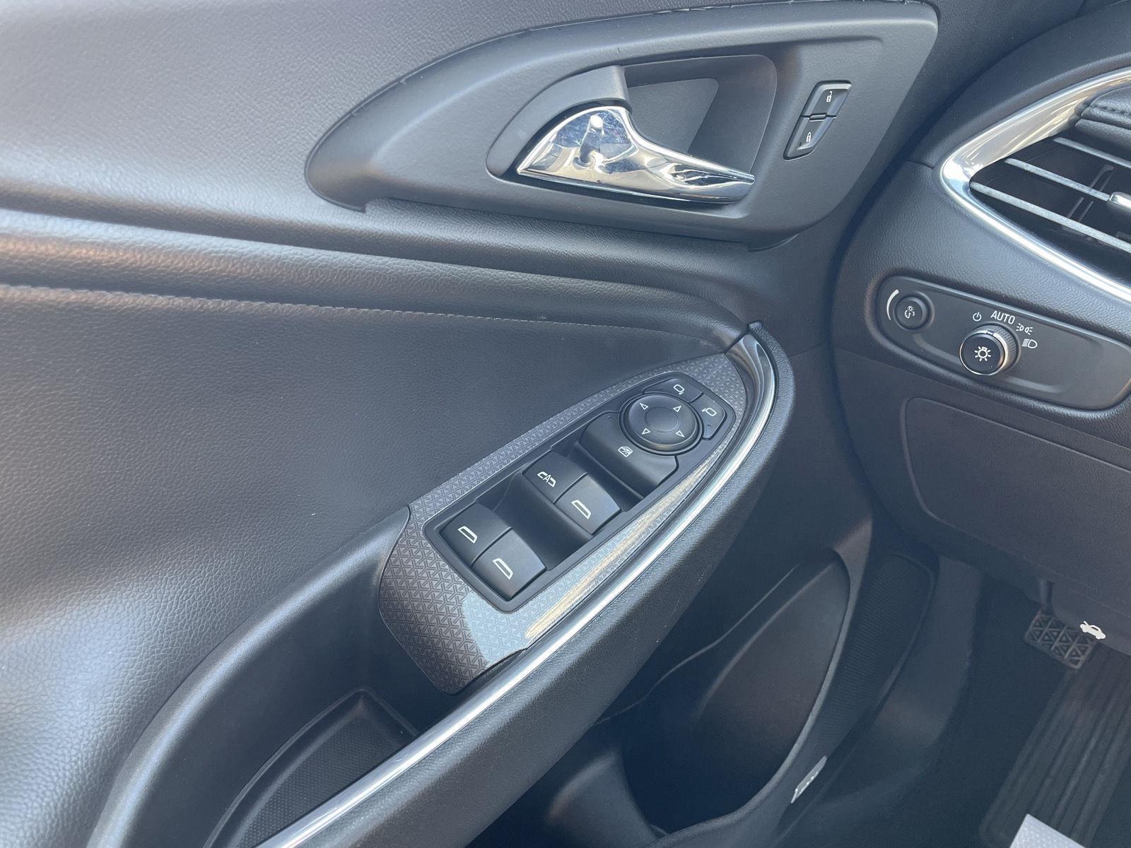 Used 2018 Chevrolet Malibu for sale in Lincoln NE