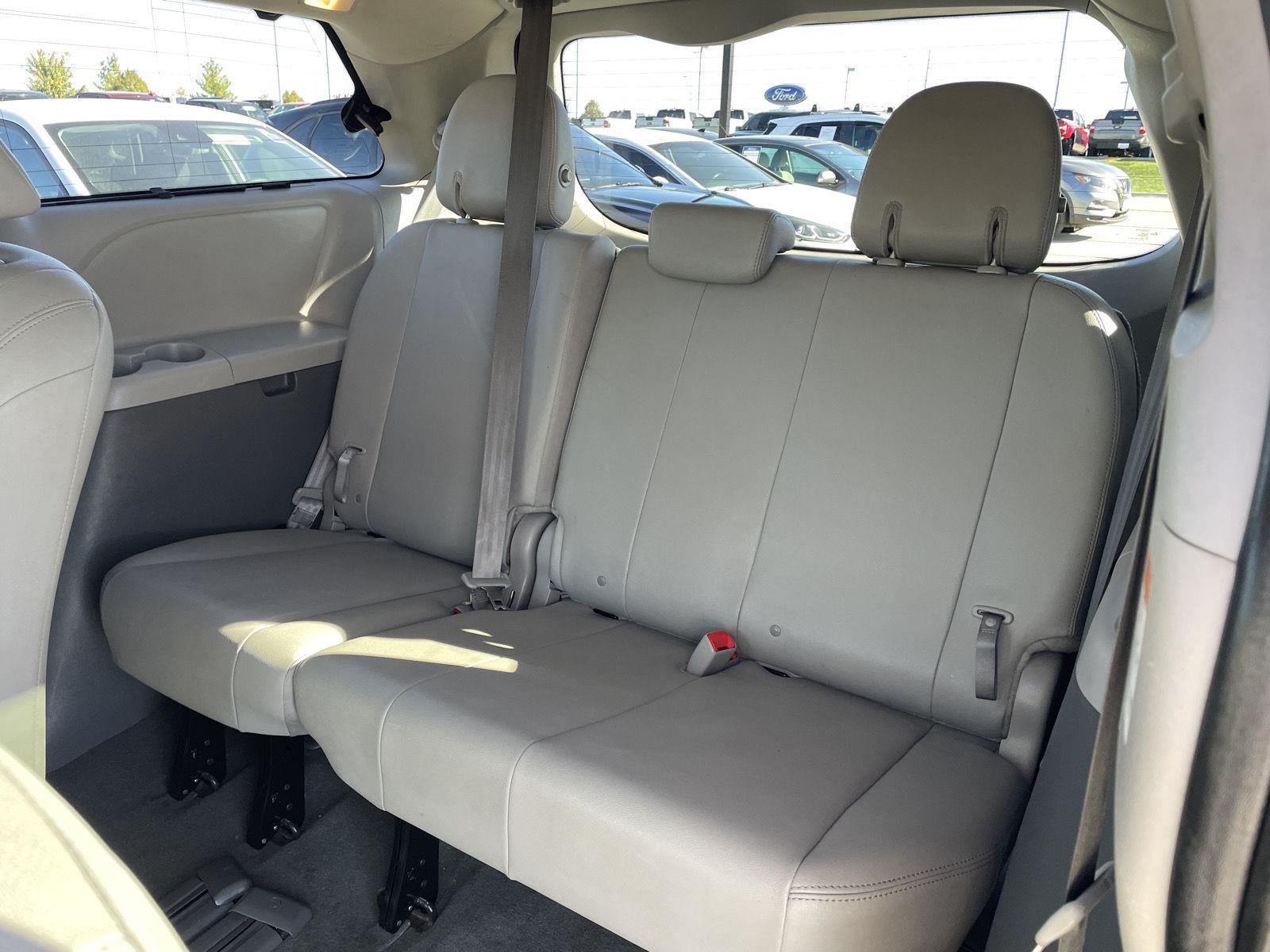 Used 2020 Toyota Sienna for sale in Lincoln NE