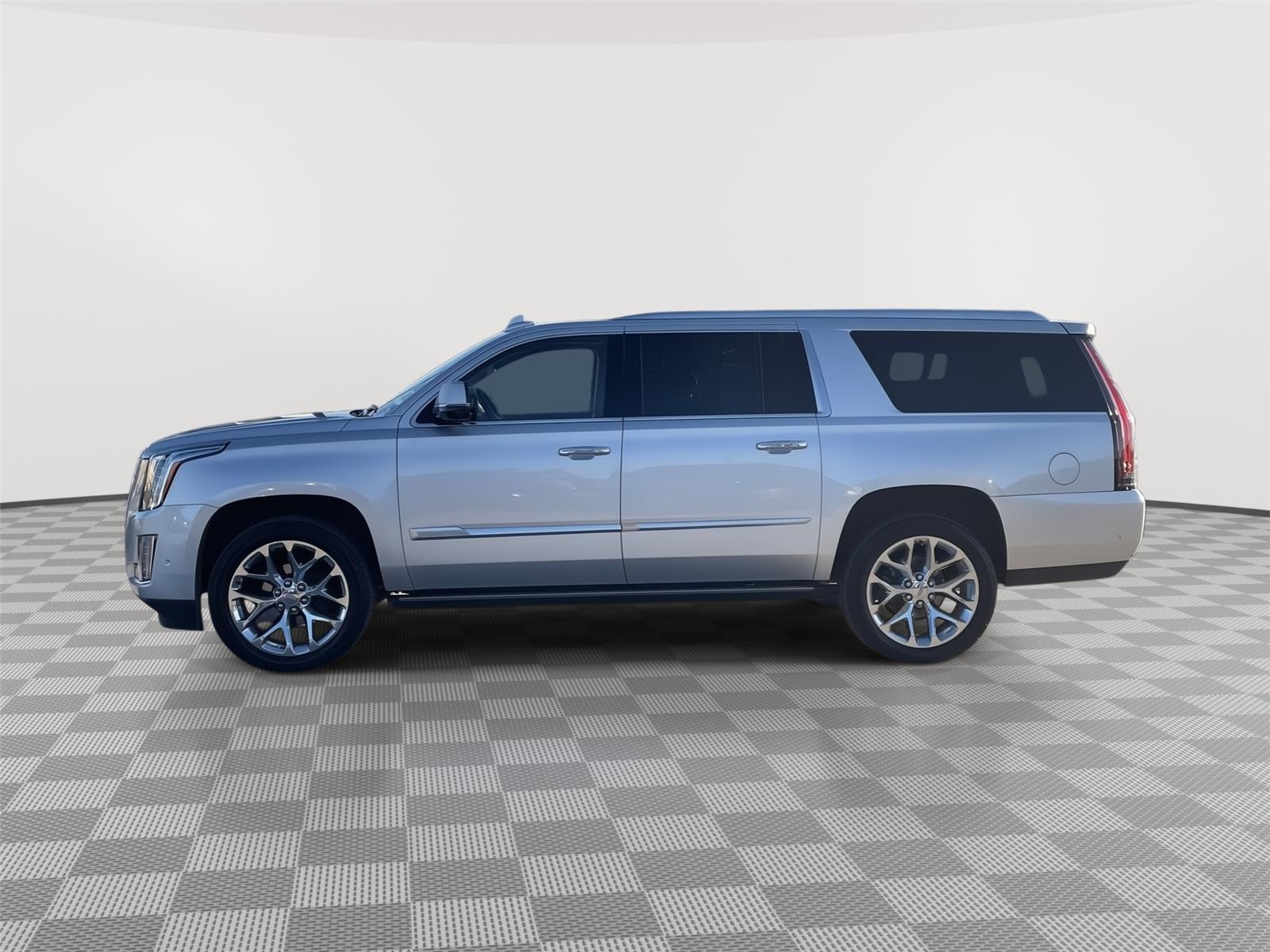 Used 2020 Cadillac Escalade ESV for sale in Lincoln NE