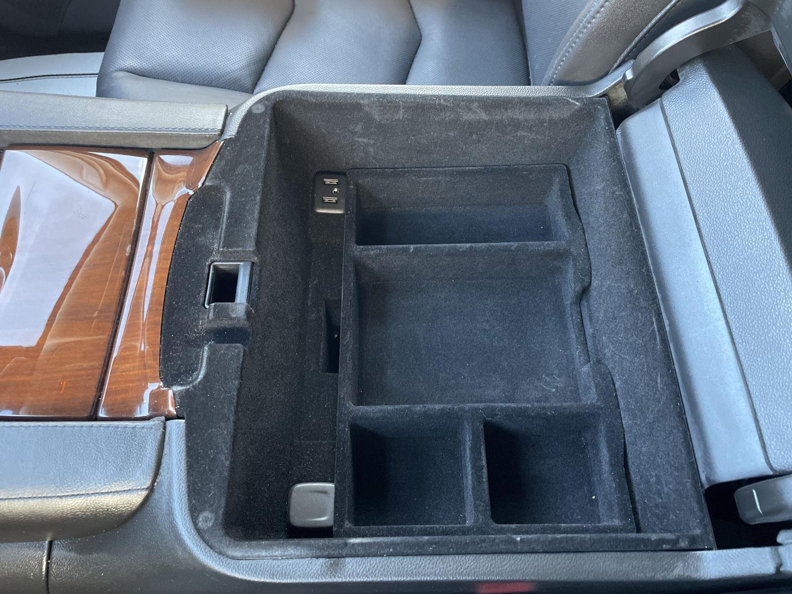 Used 2020 Cadillac Escalade ESV for sale in Lincoln NE