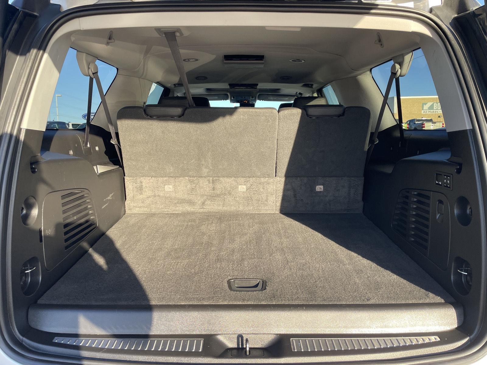 Used 2020 Cadillac Escalade ESV for sale in Lincoln NE