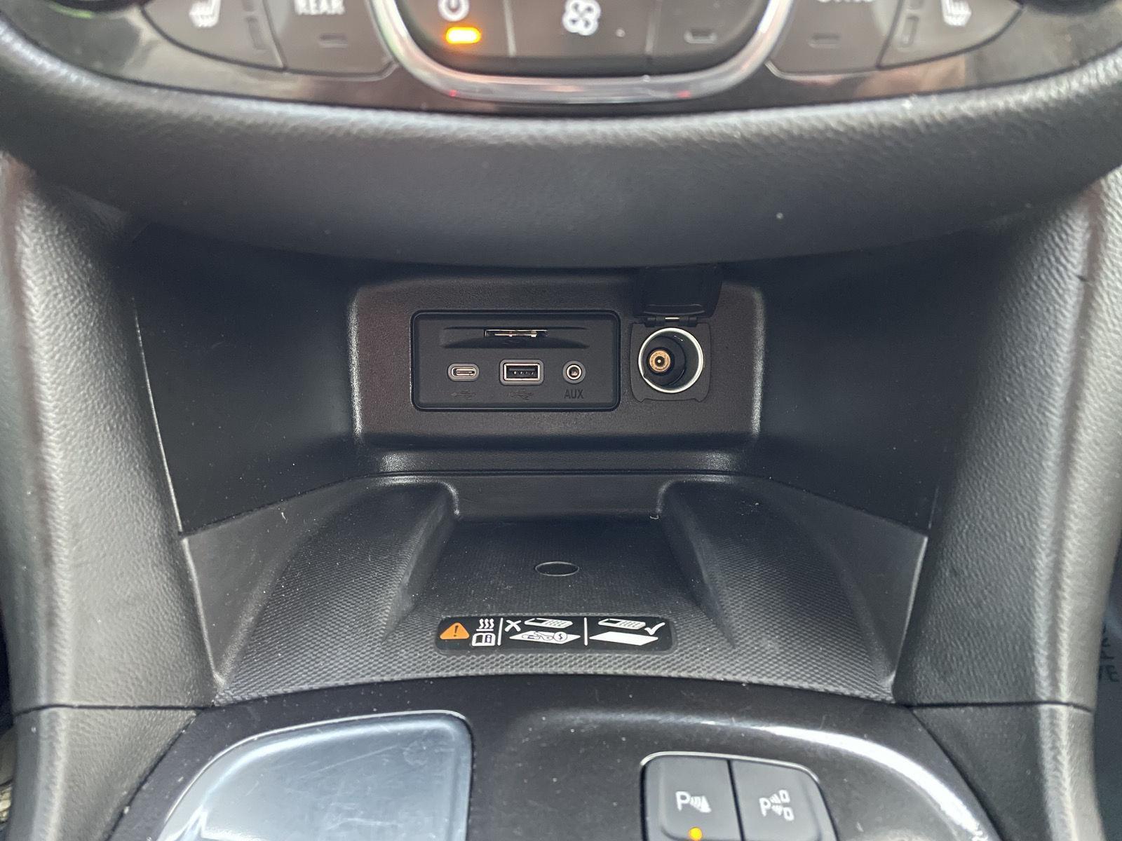 Used 2022 Chevrolet Equinox for sale in Lincoln NE