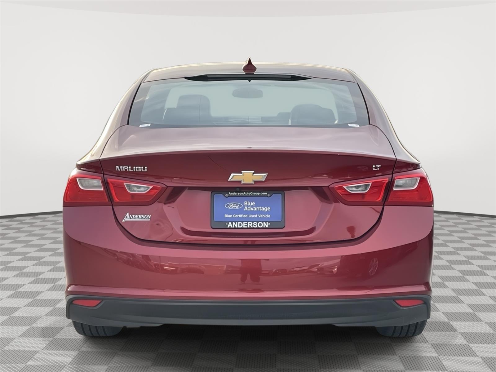 Used 2018 Chevrolet Malibu for sale in Lincoln NE