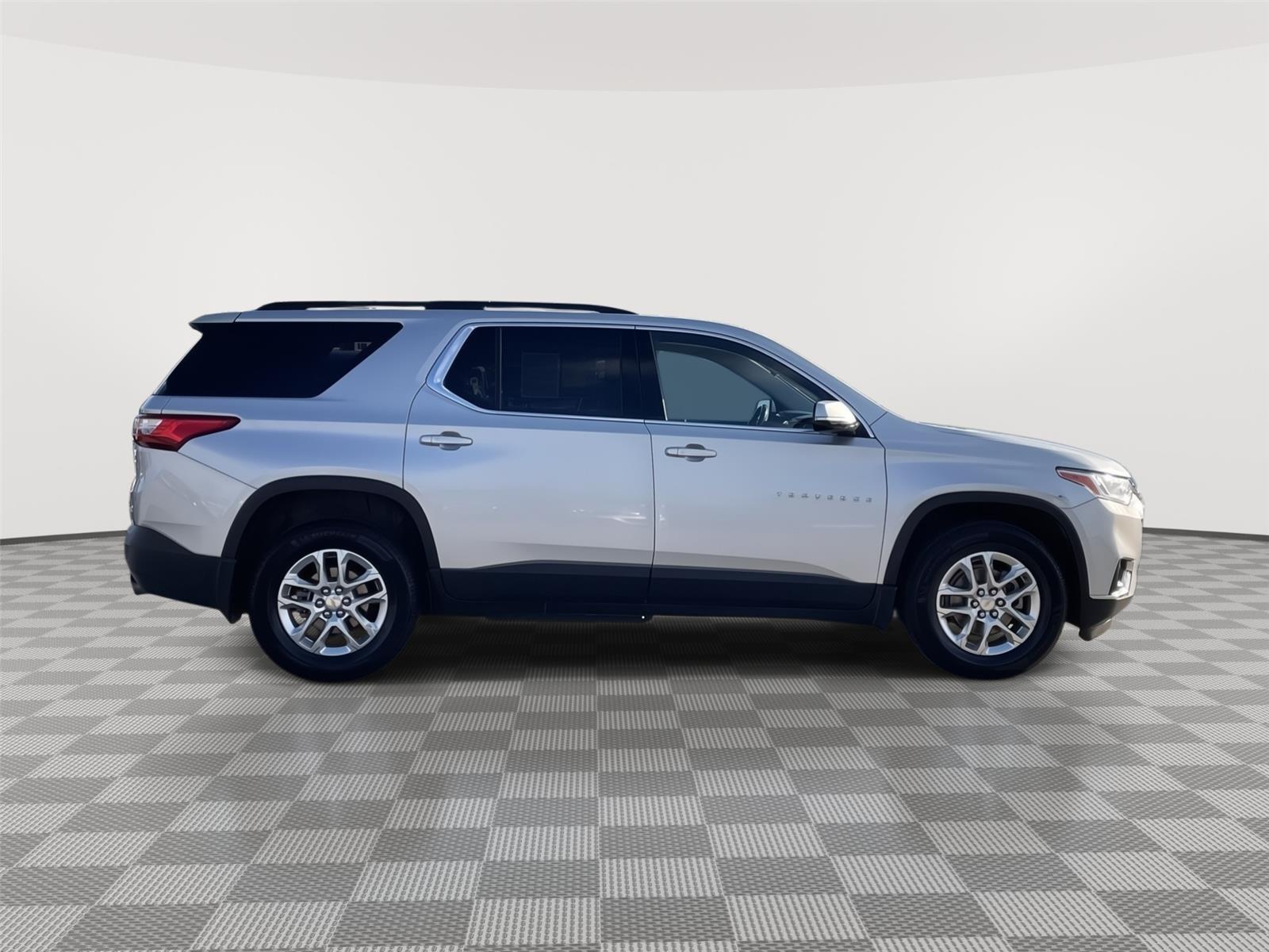 Used 2019 Chevrolet Traverse for sale in Lincoln NE