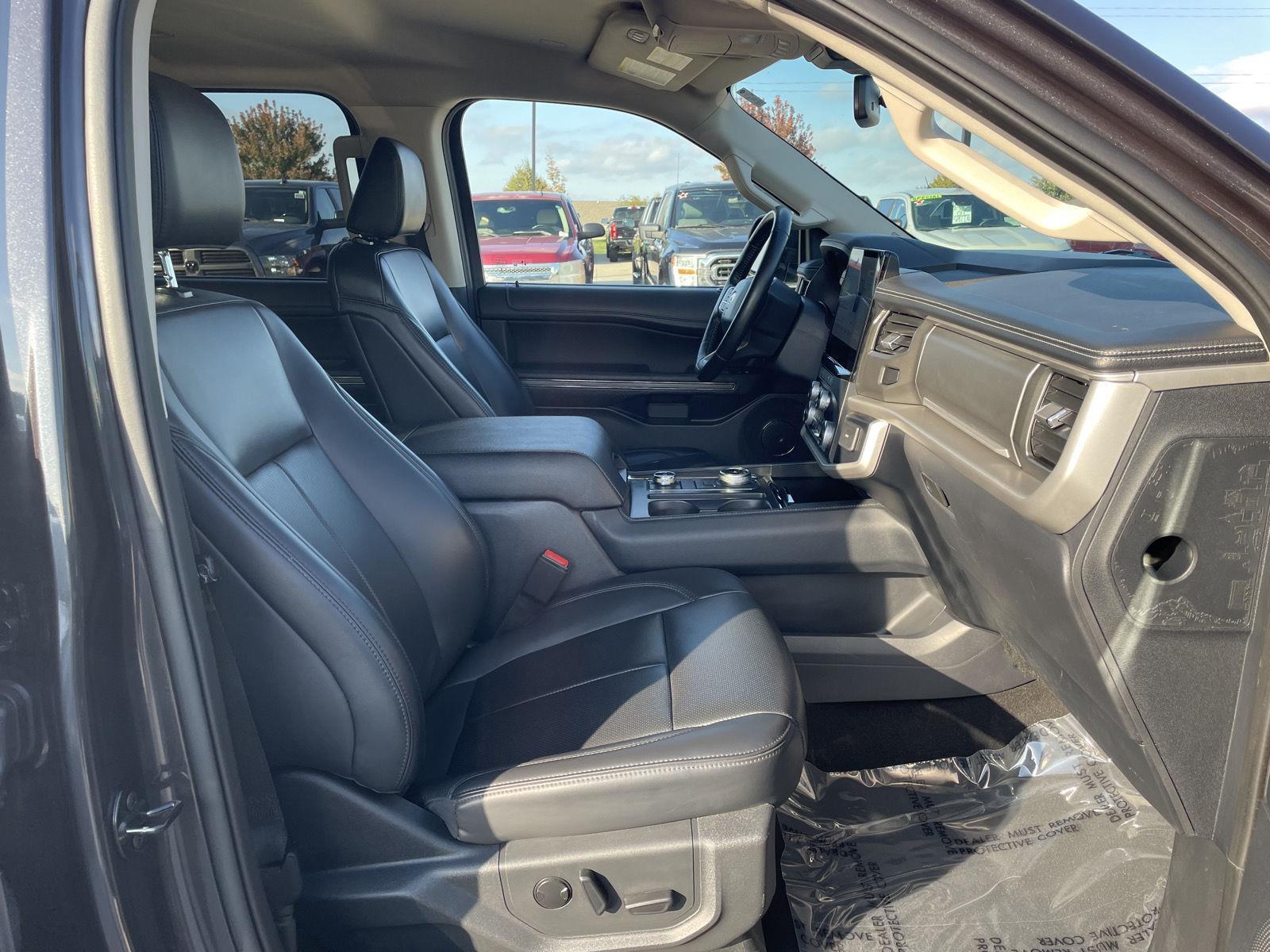 Used 2024 Ford Expedition XLT SUV/Crossover for sale in Lincoln NE