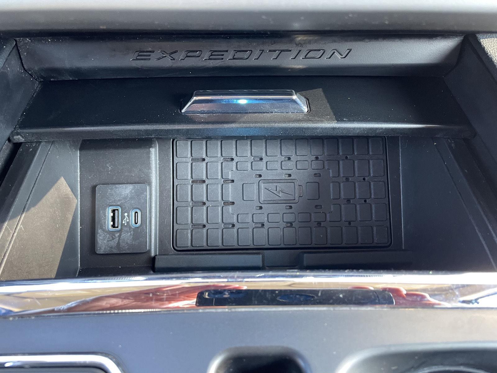 Used 2024 Ford Expedition XLT SUV/Crossover for sale in Lincoln NE