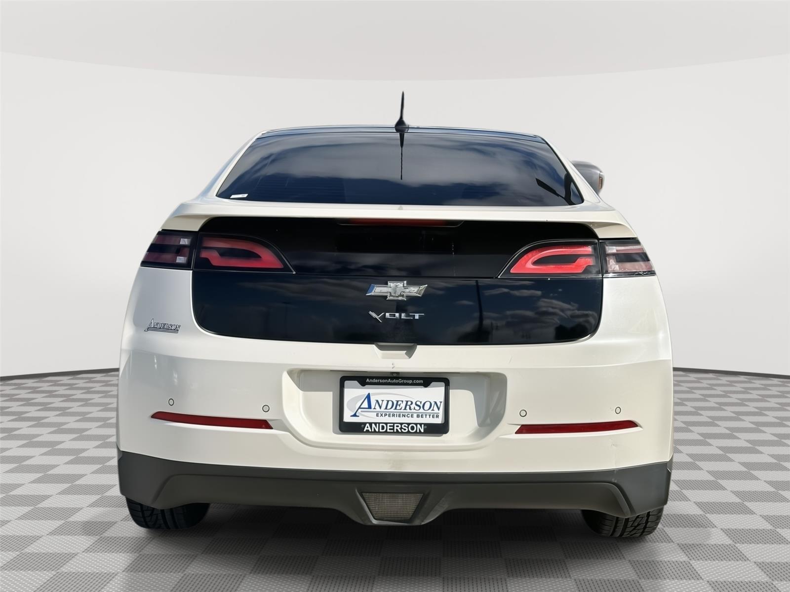 Used 2012 Chevrolet Volt Premium w/ Navigation Hatchback for sale in Lincoln NE