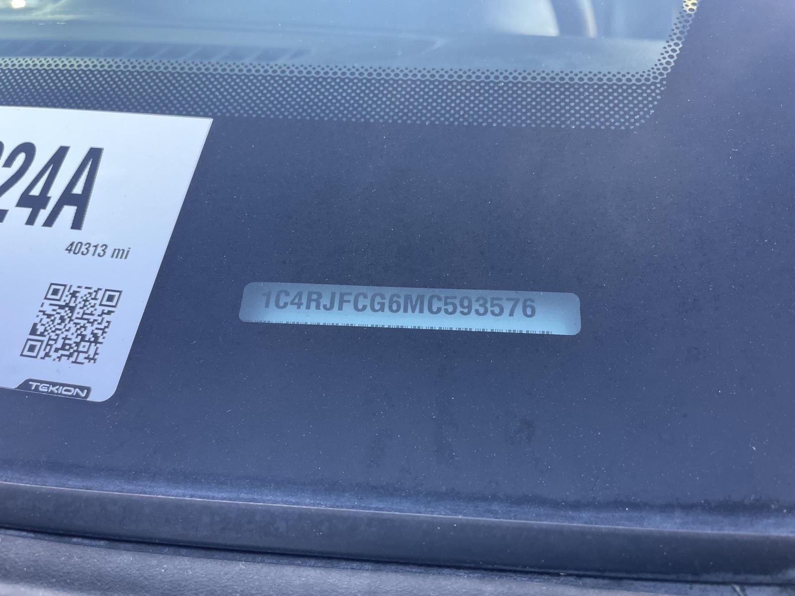 Used 2021 Jeep Grand Cherokee for sale in Lincoln NE