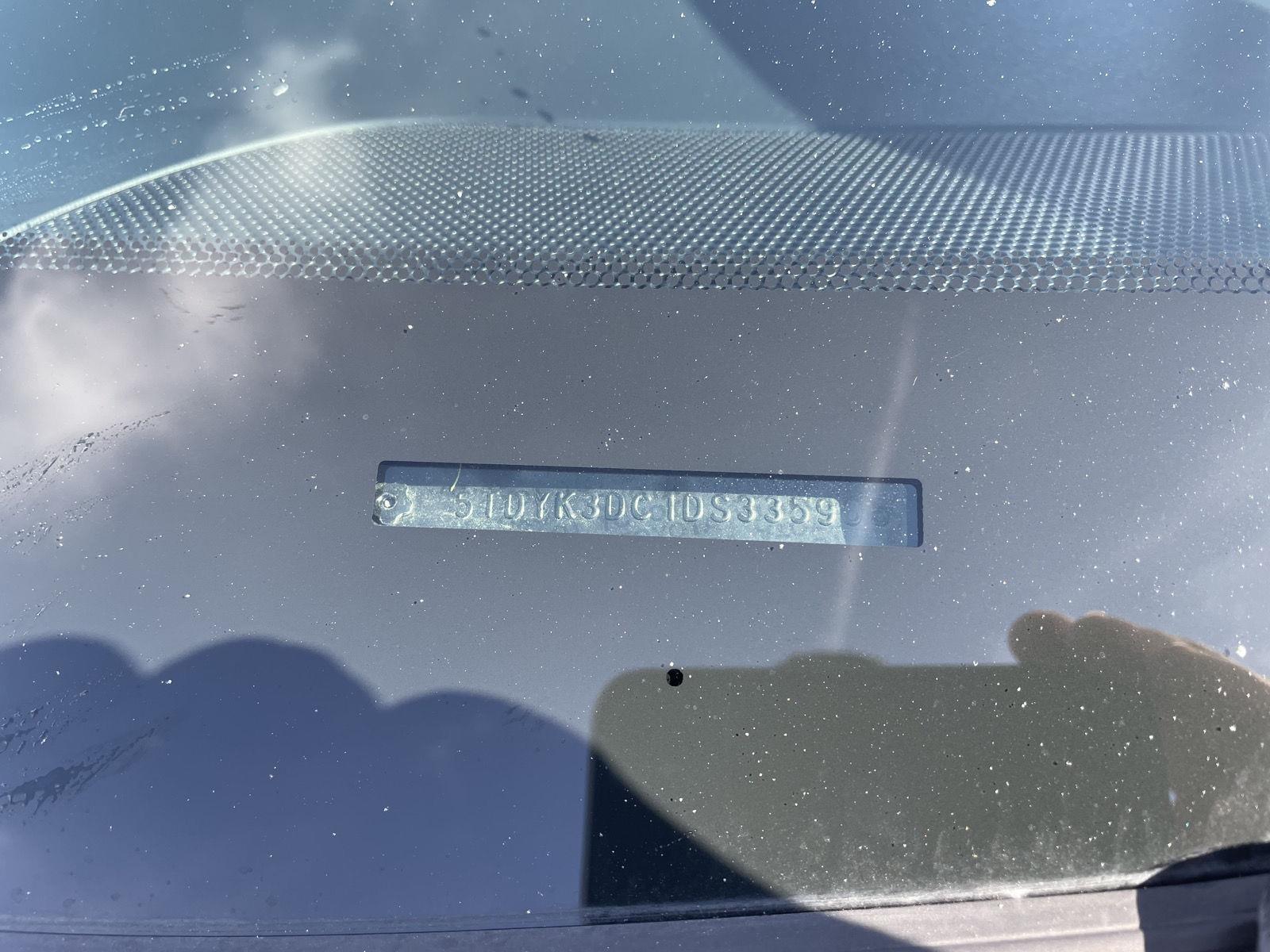 Used 2013 Toyota Sienna XLE 8-Passenger Minivan for sale in Lincoln NE