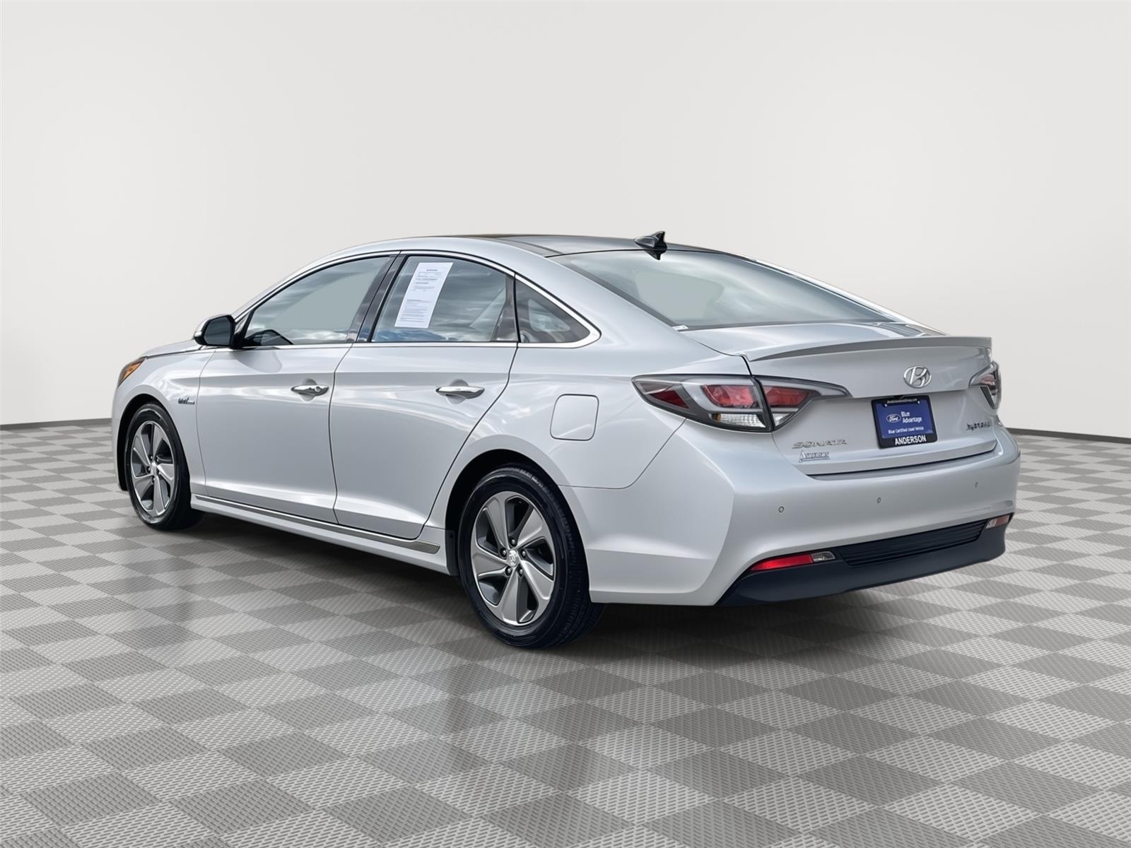 Used 2017 Hyundai Sonata Hybrid for sale in Lincoln NE