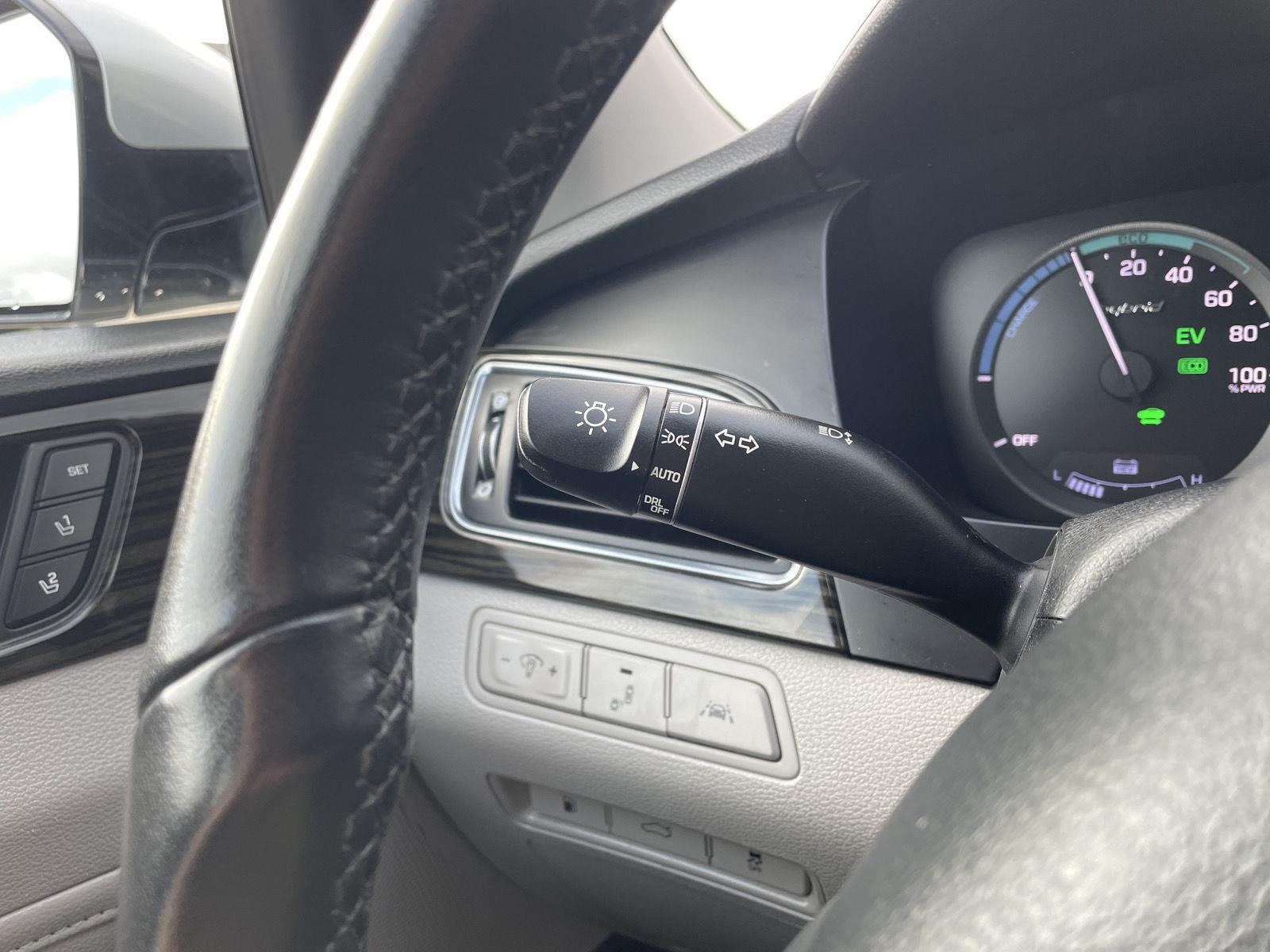 Used 2017 Hyundai Sonata Hybrid for sale in Lincoln NE