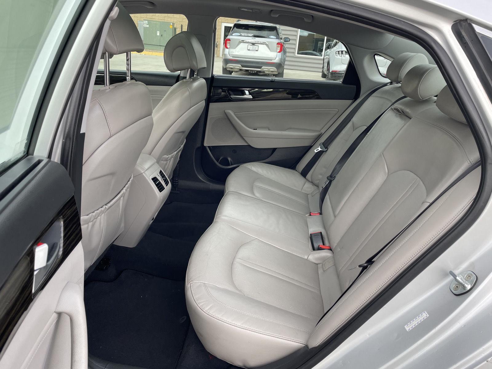 Used 2017 Hyundai Sonata Hybrid for sale in Lincoln NE