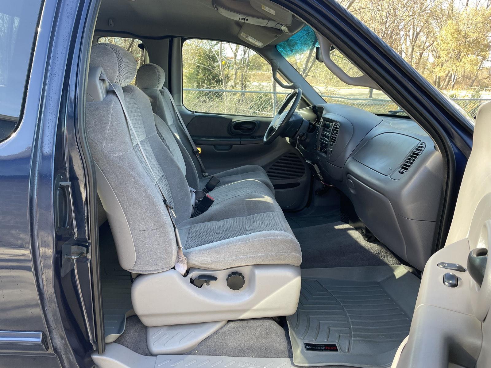 Used 2002 Ford F-150 XLT Extended Cab Truck for sale in Lincoln NE