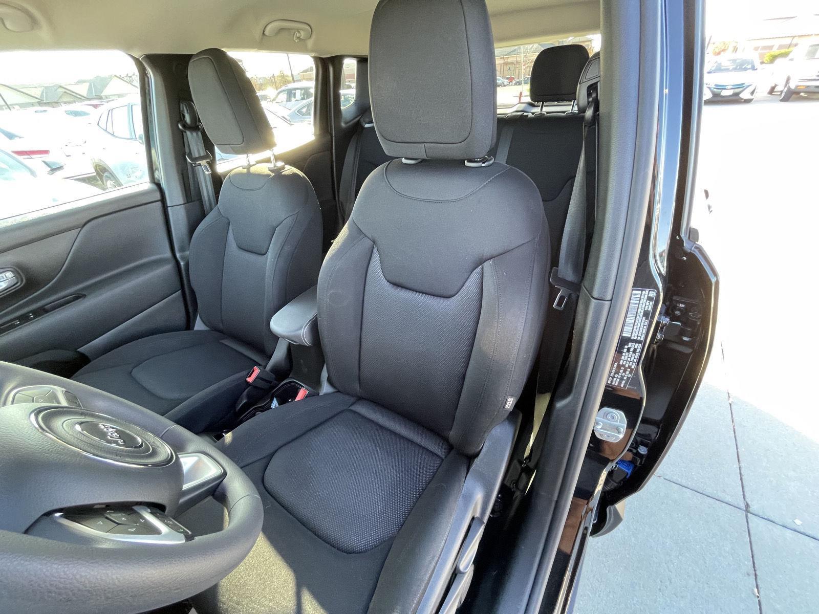 Used 2023 Jeep Renegade for sale in Lincoln NE