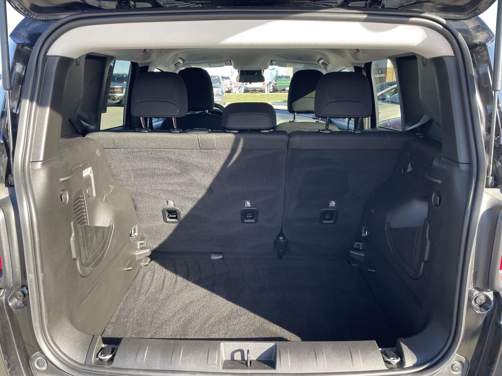 Used 2023 Jeep Renegade for sale in Lincoln NE