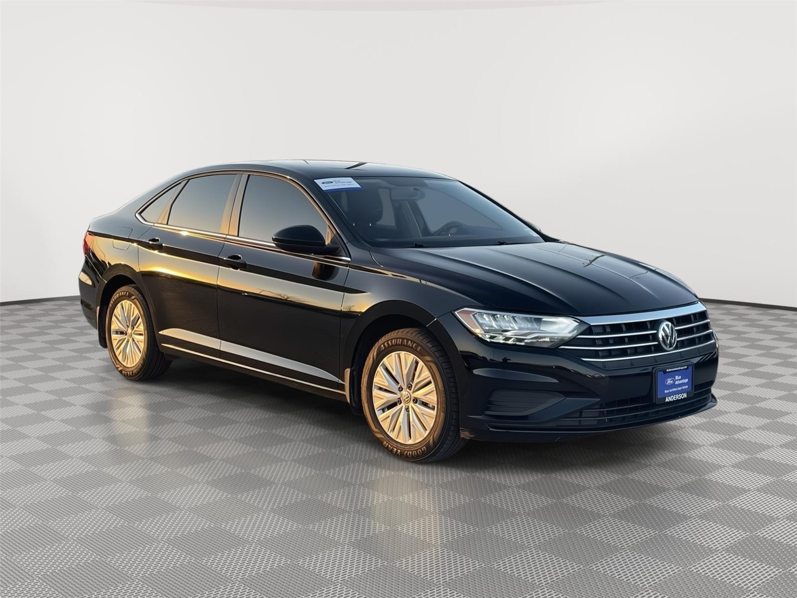 Used 2019 Volkswagen Jetta for sale in Lincoln NE