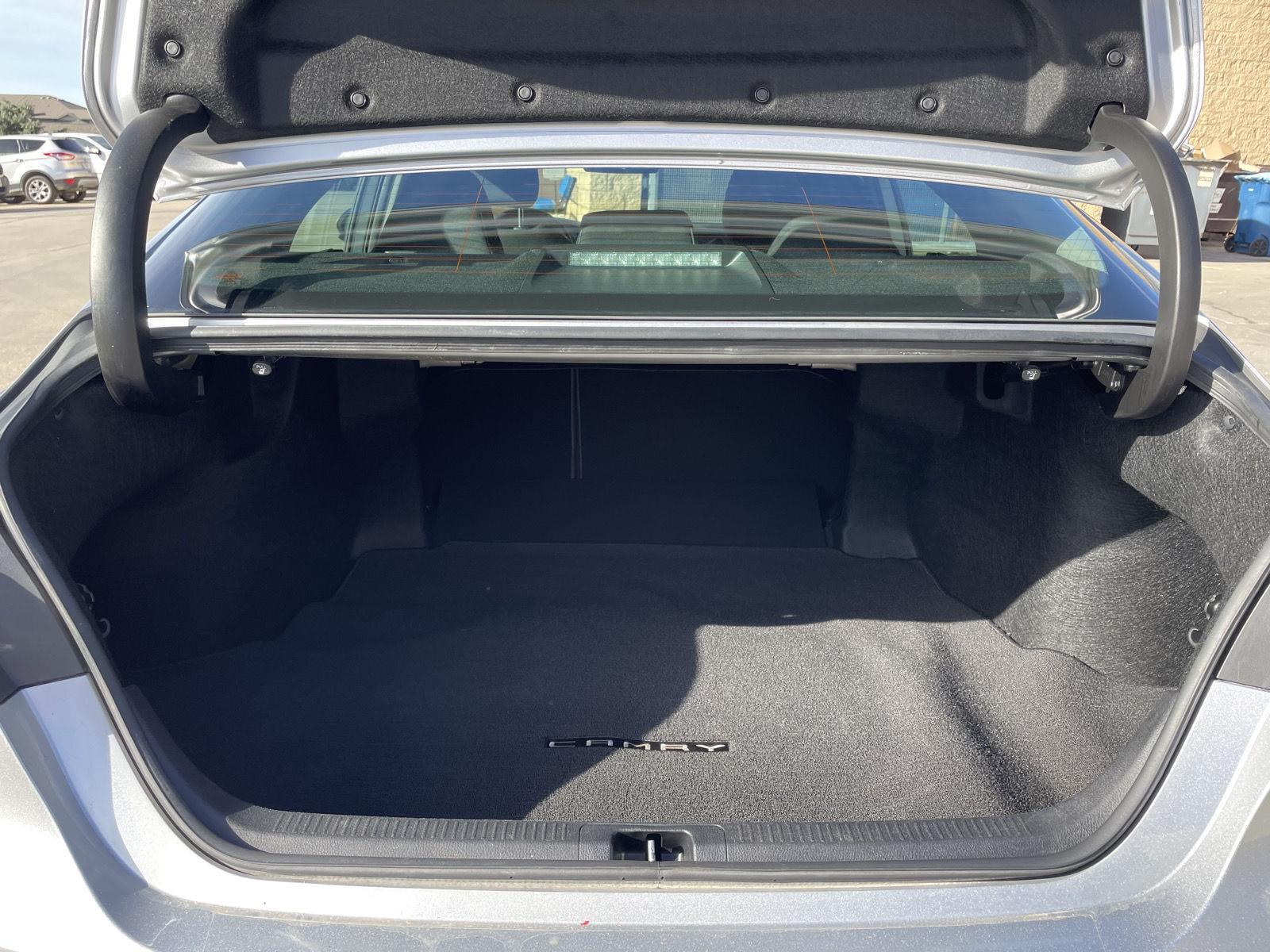 Used 2019 Toyota Camry for sale in Lincoln NE