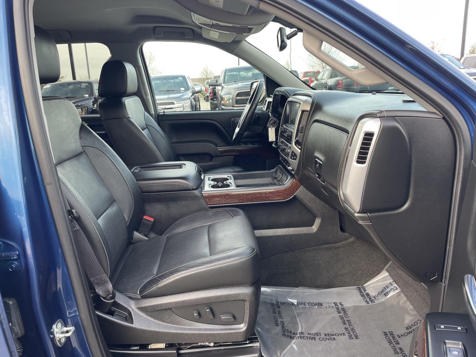 Used 2017 GMC Sierra 1500 SLT Crew Cab Truck for sale in Lincoln NE