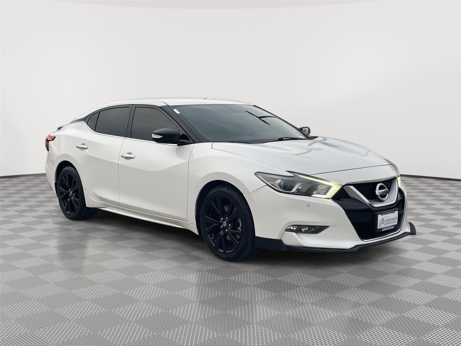 Used 2016 Nissan Maxima for sale in Lincoln NE
