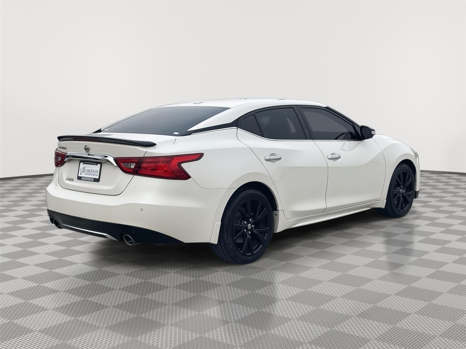 Used 2016 Nissan Maxima for sale in Lincoln NE