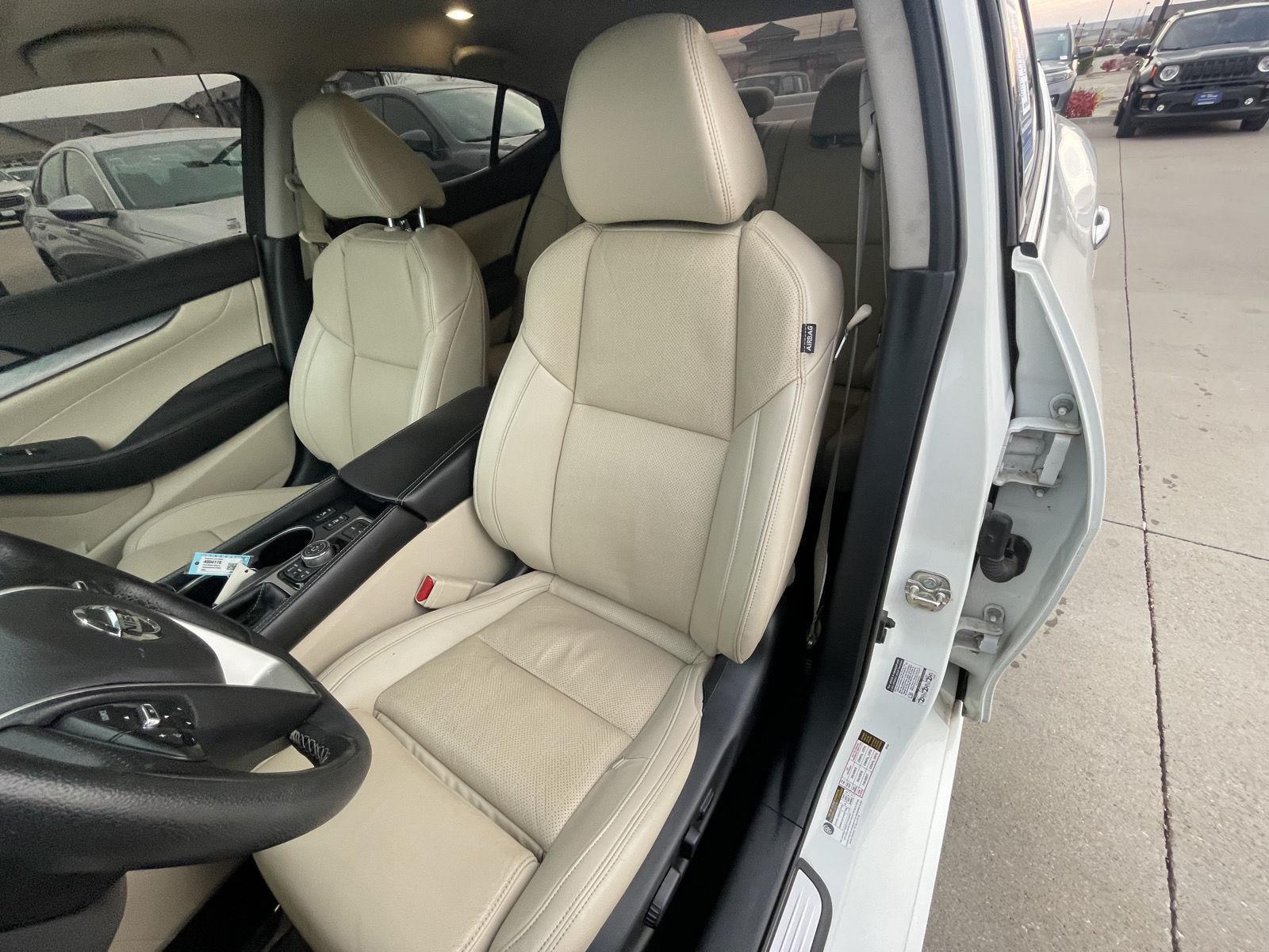 Used 2016 Nissan Maxima for sale in Lincoln NE