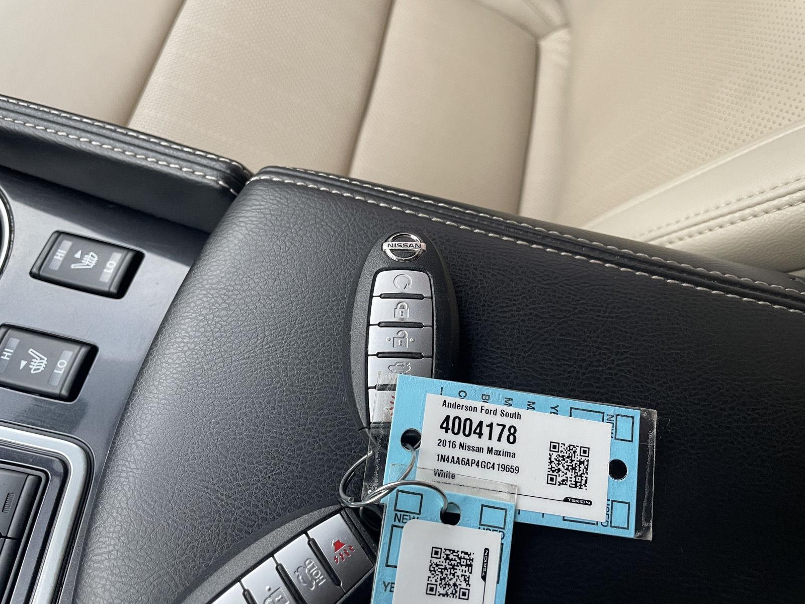 Used 2016 Nissan Maxima for sale in Lincoln NE