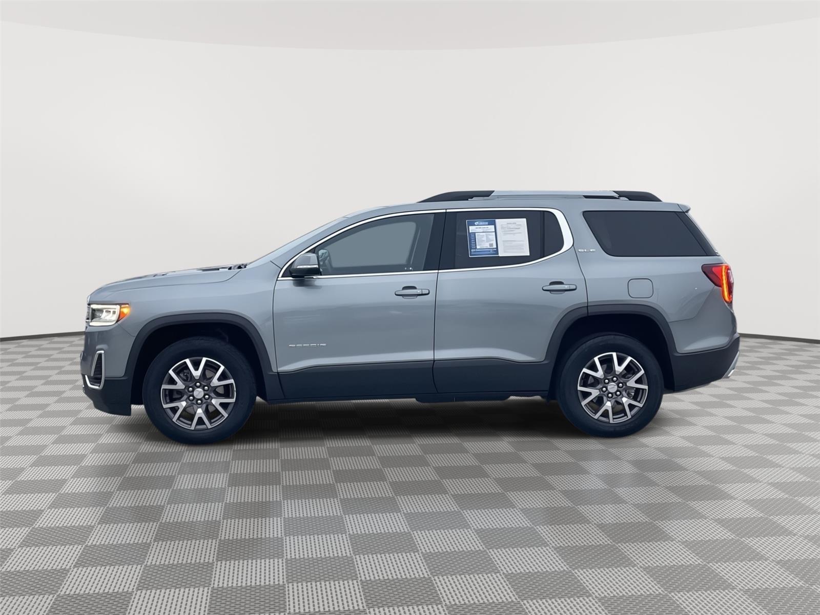 Used 2023 GMC Acadia for sale in Lincoln NE