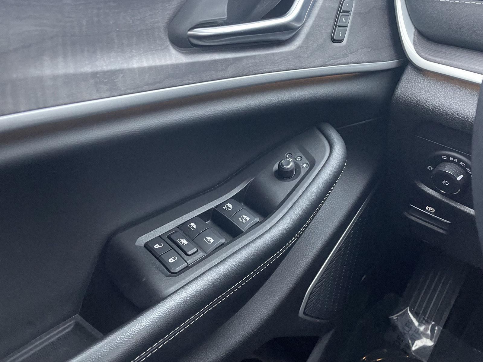 Used 2021 Jeep Grand Cherokee L for sale in Lincoln NE