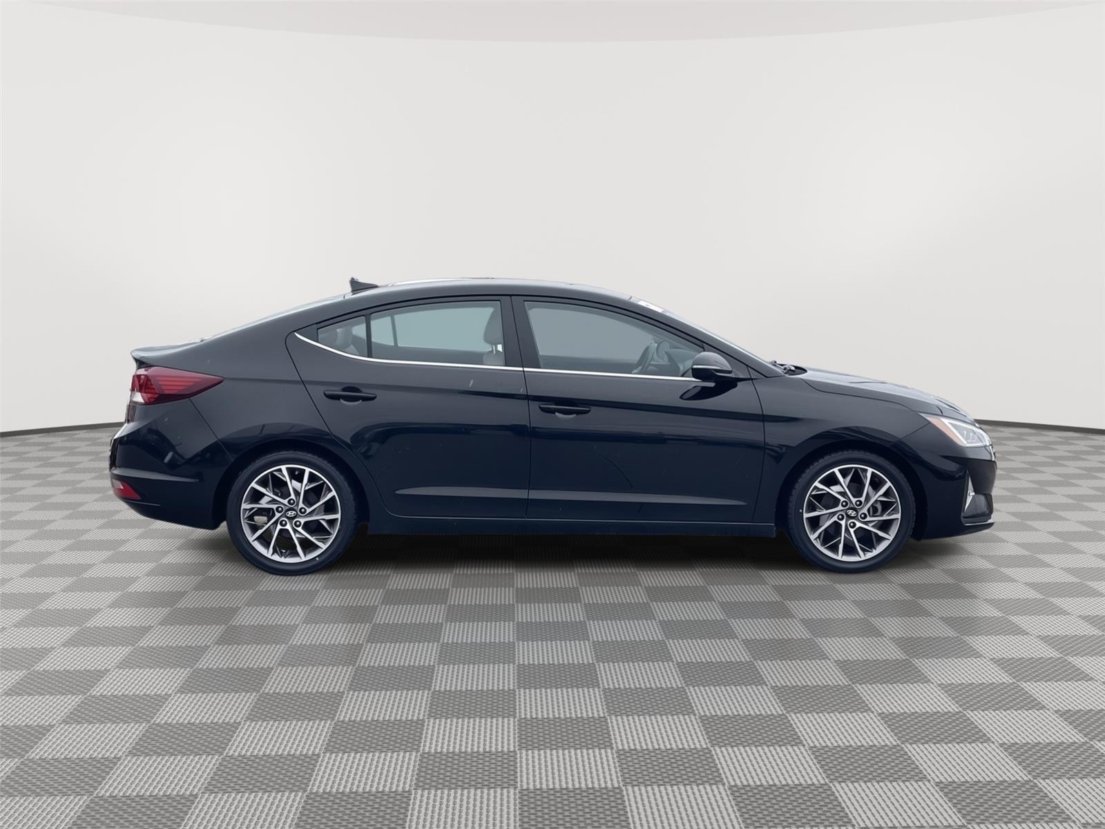 Used 2020 Hyundai Elantra for sale in Lincoln NE