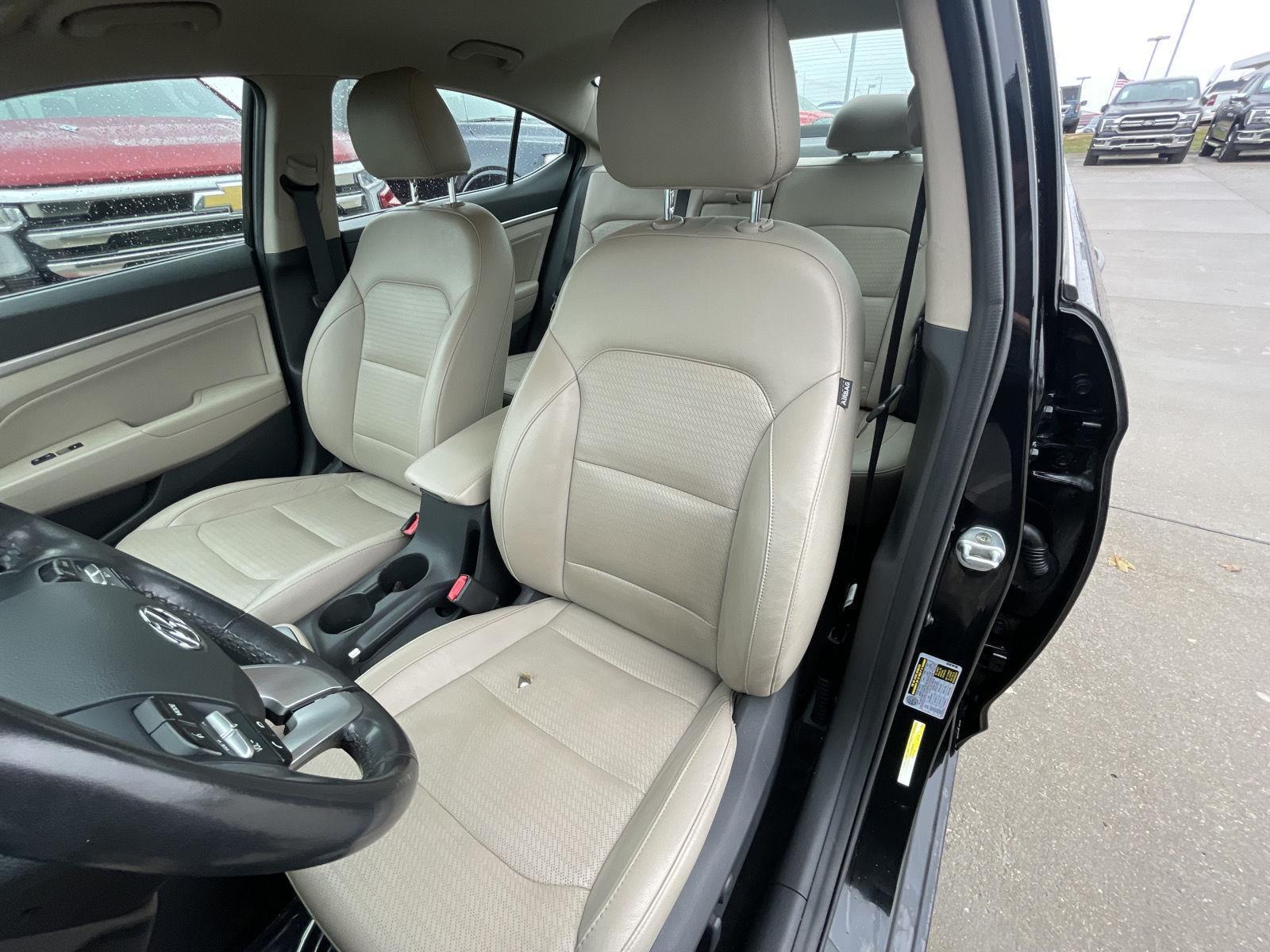 Used 2020 Hyundai Elantra for sale in Lincoln NE