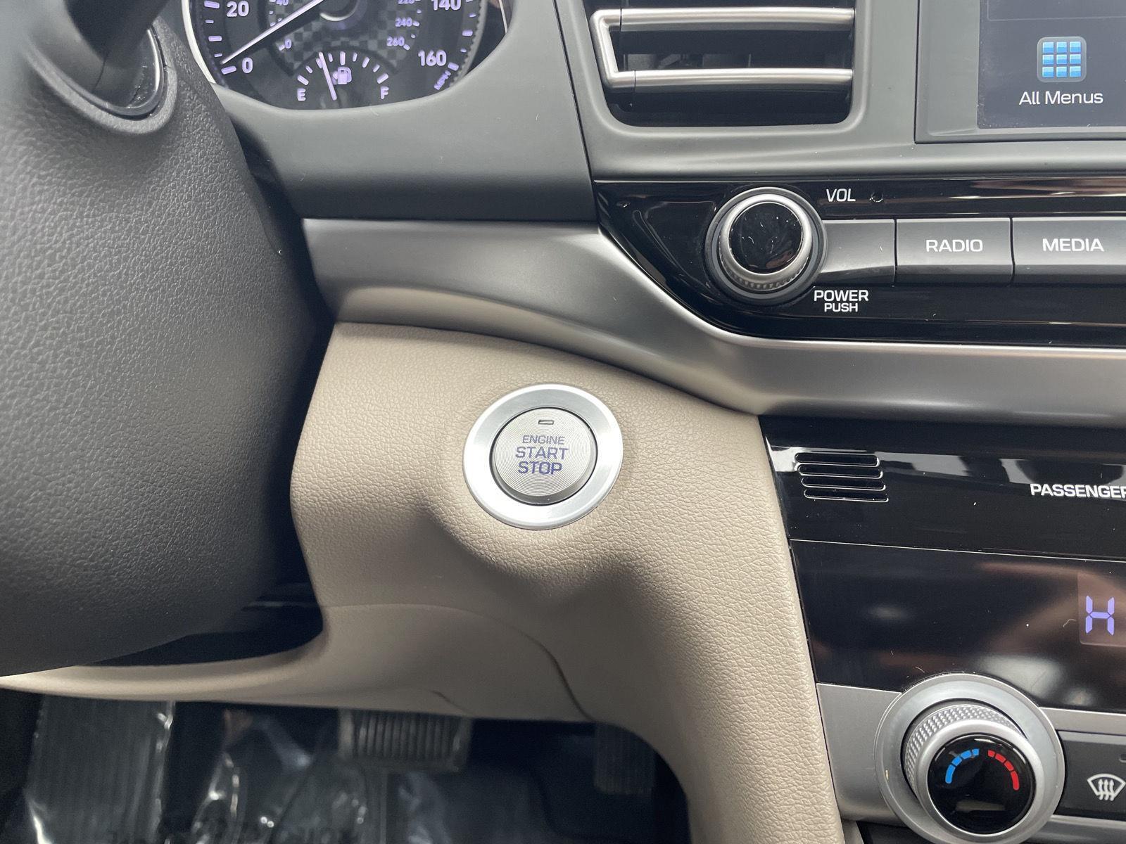 Used 2020 Hyundai Elantra for sale in Lincoln NE