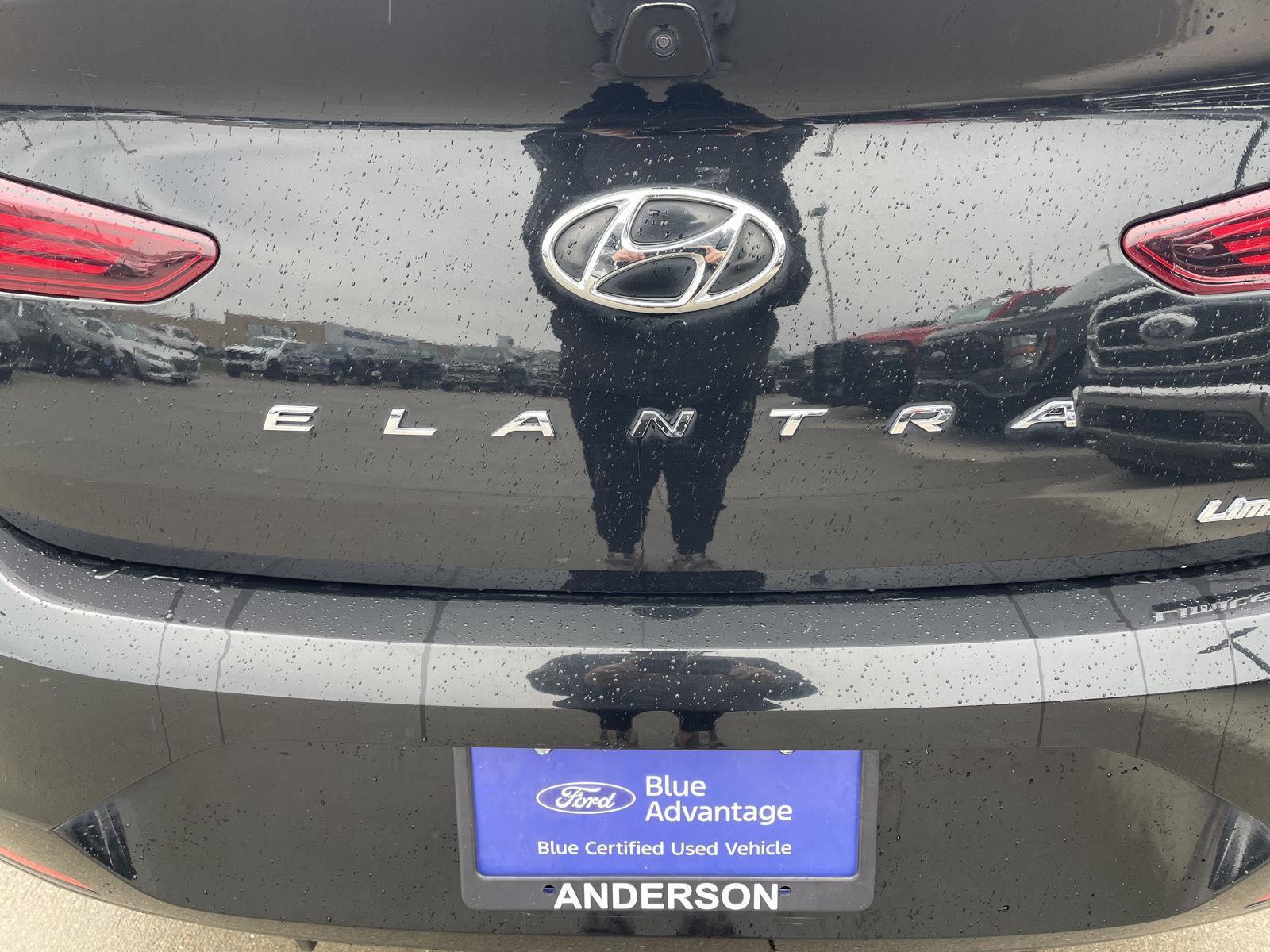Used 2020 Hyundai Elantra for sale in Lincoln NE