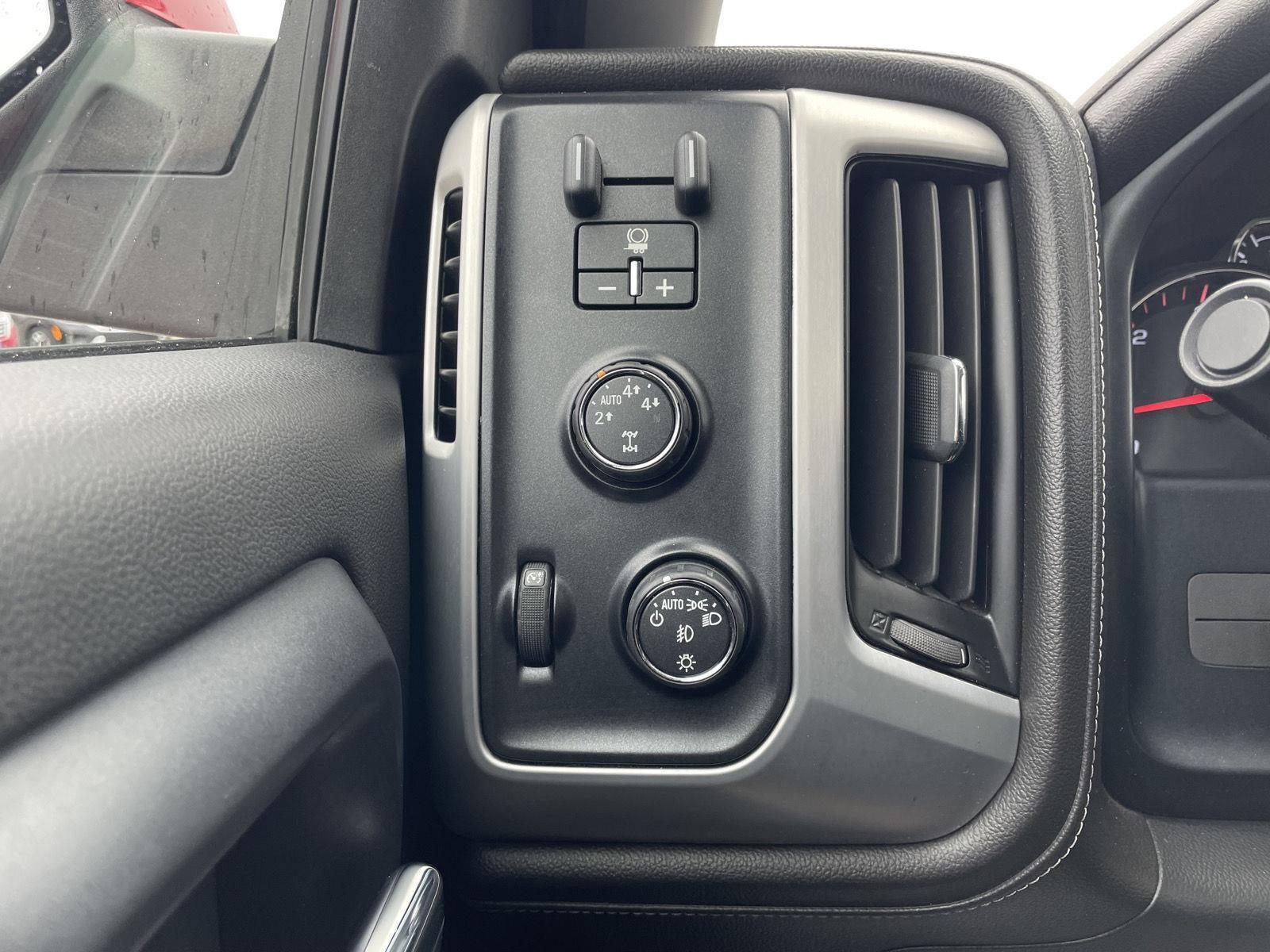 Used 2014 GMC Sierra 1500 for sale in Lincoln NE