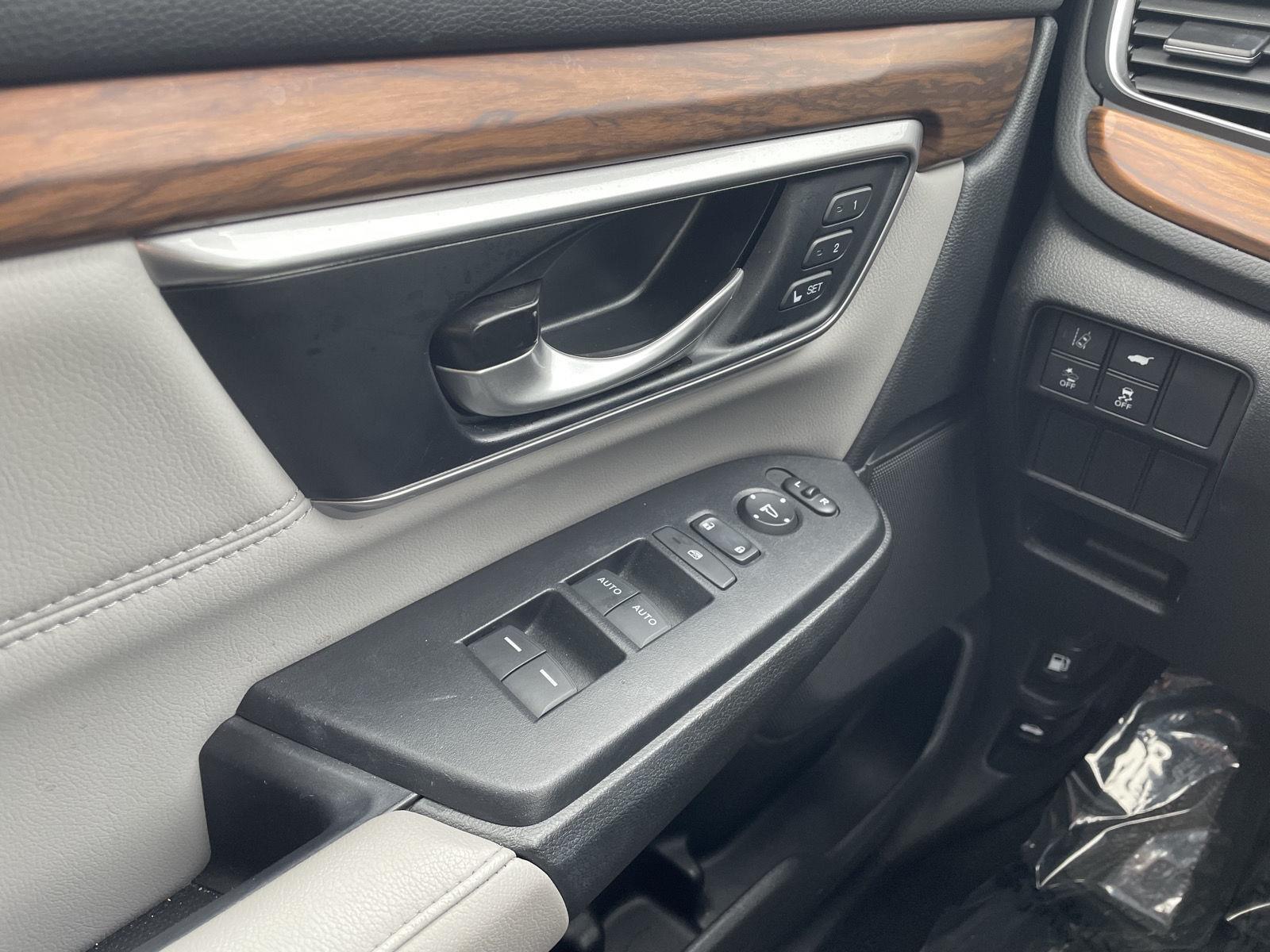 Used 2021 Honda CR-V Hybrid for sale in Lincoln NE