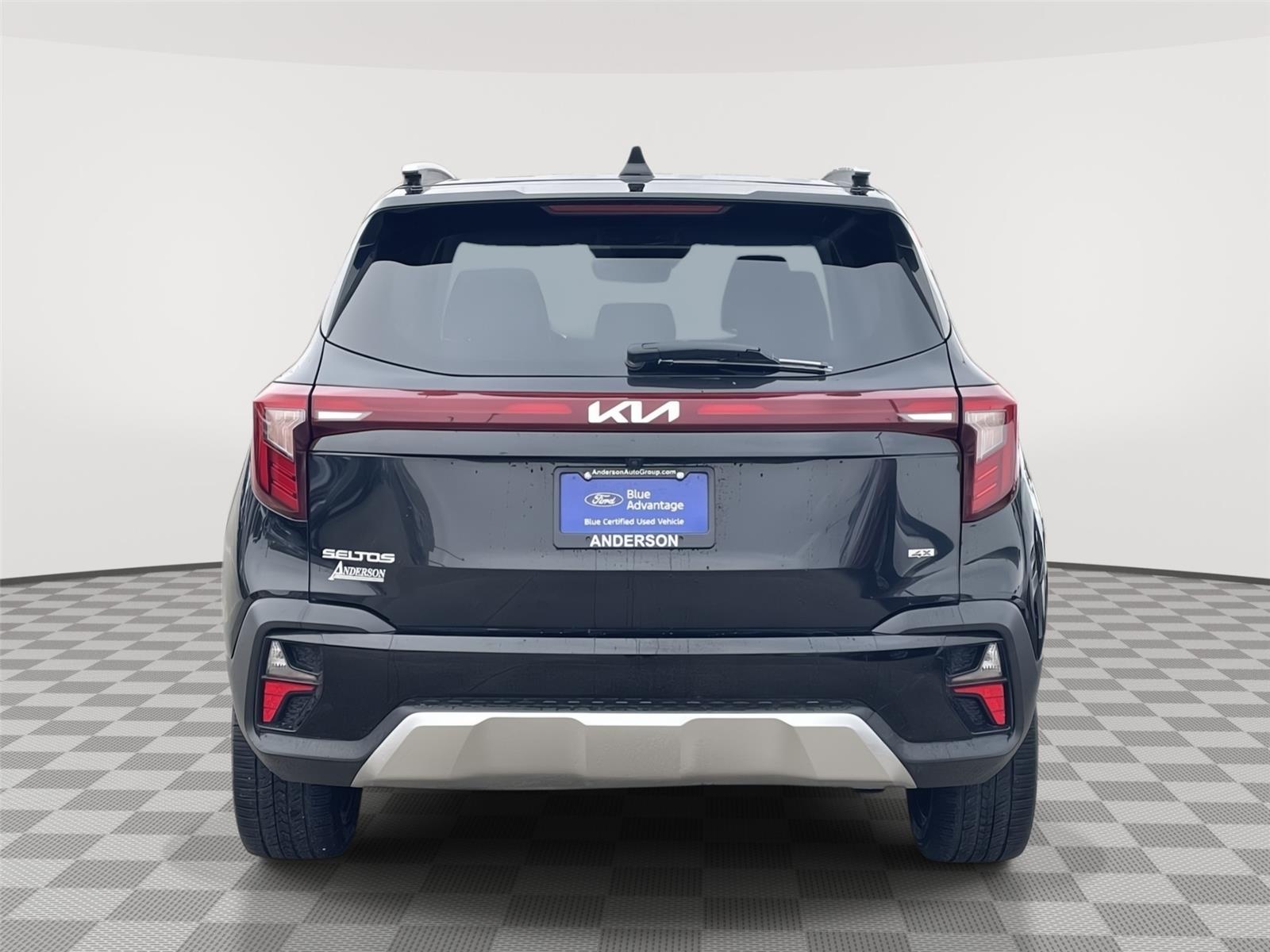 Used 2024 Kia Seltos for sale in Lincoln NE