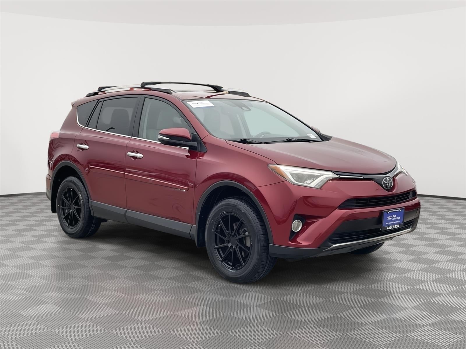 Used 2018 Toyota RAV4 for sale in Lincoln NE