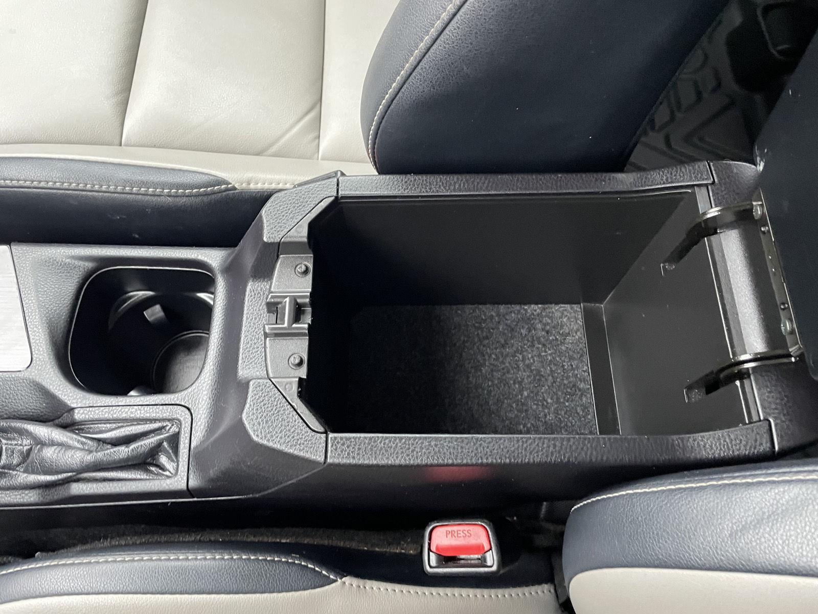 Used 2018 Toyota RAV4 for sale in Lincoln NE