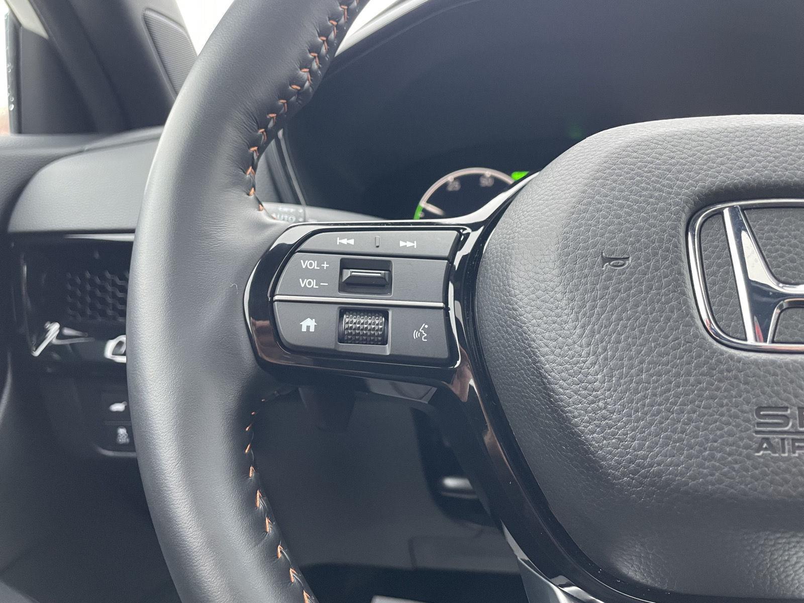 Used 2025 Honda CR-V Hybrid for sale in Lincoln NE