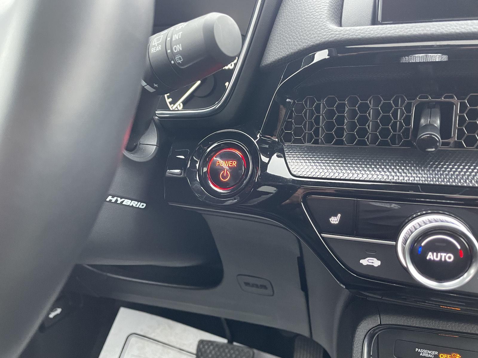 Used 2025 Honda CR-V Hybrid for sale in Lincoln NE