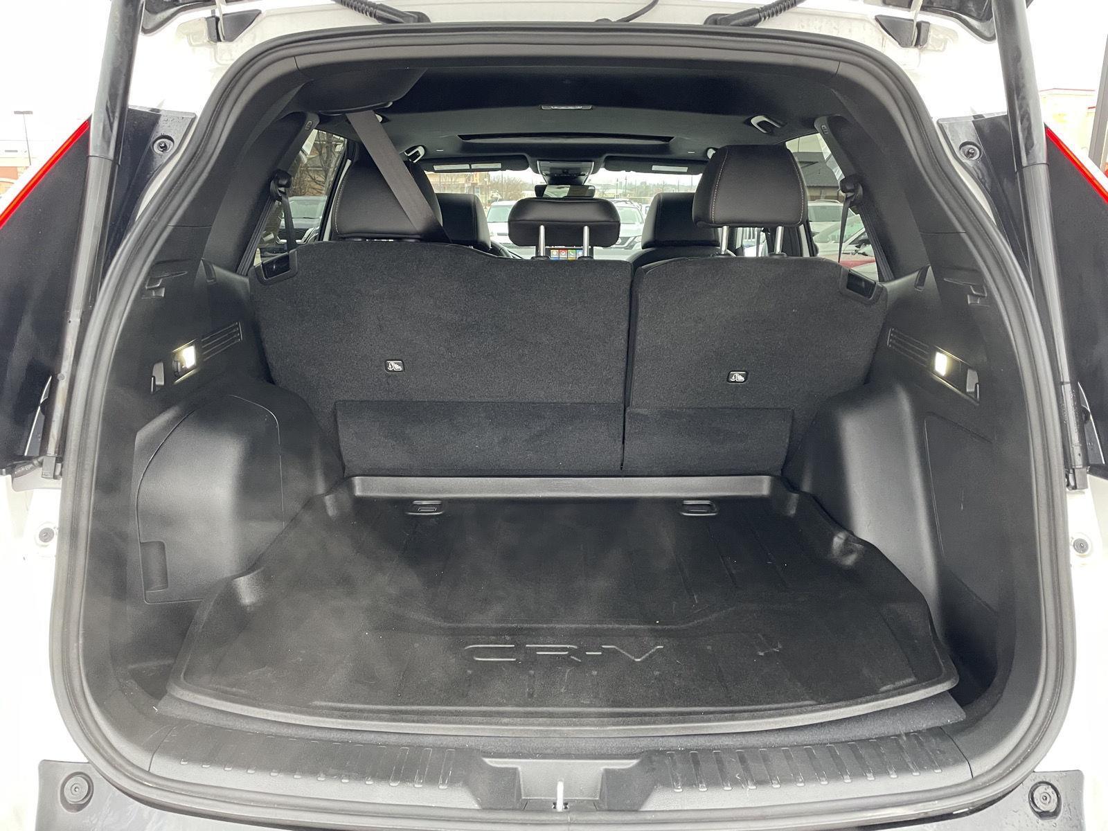 Used 2025 Honda CR-V Hybrid for sale in Lincoln NE