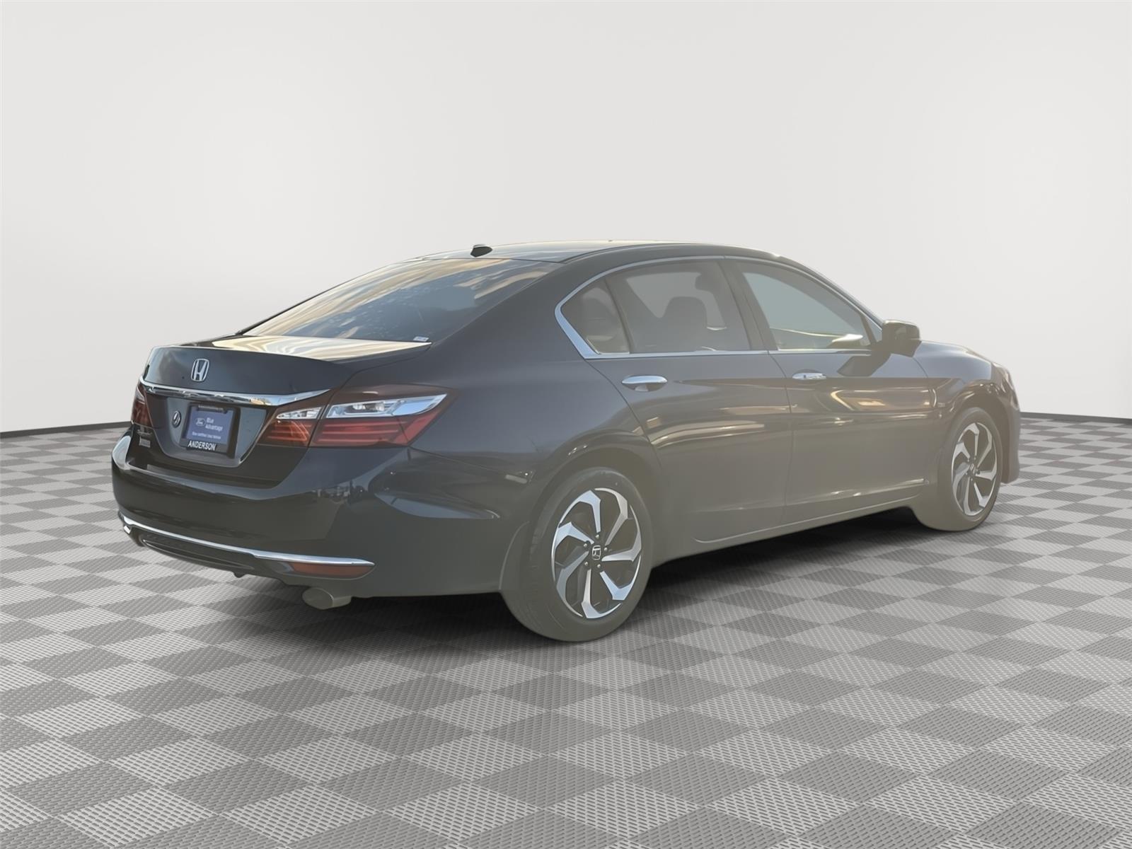 Used 2017 Honda Accord Sedan for sale in Lincoln NE