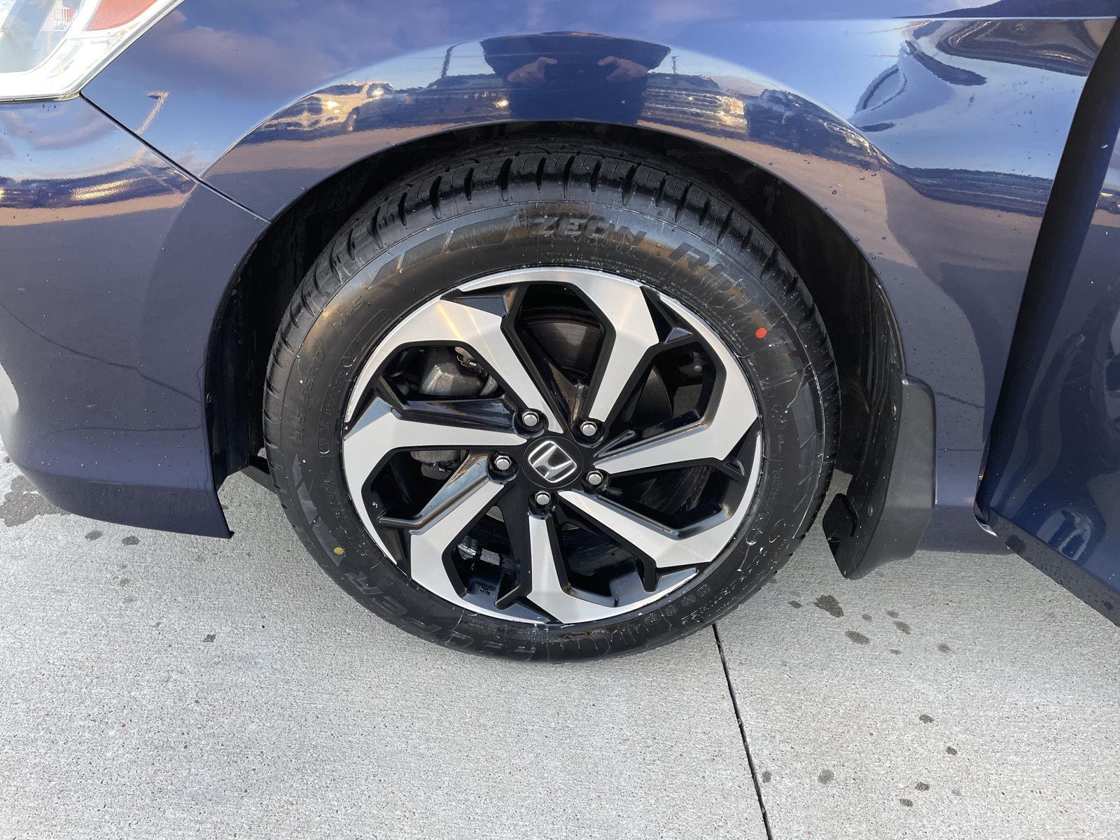 Used 2017 Honda Accord Sedan for sale in Lincoln NE