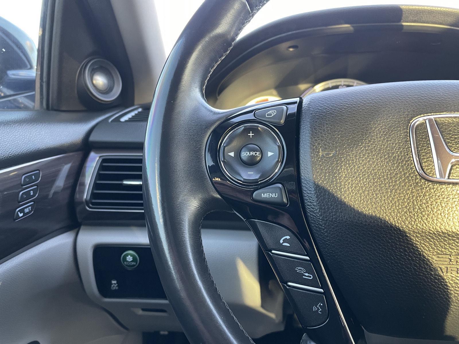 Used 2017 Honda Accord Sedan for sale in Lincoln NE