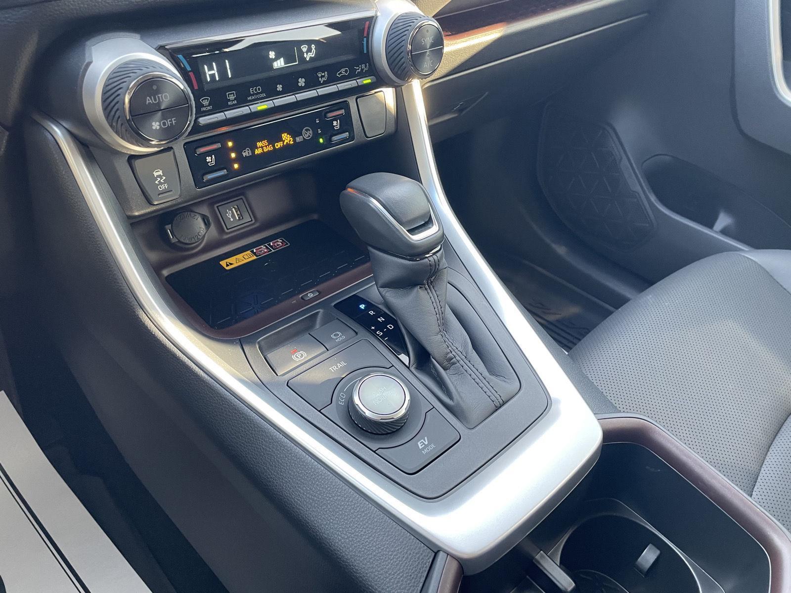 Used 2024 Toyota RAV4 Hybrid for sale in Lincoln NE