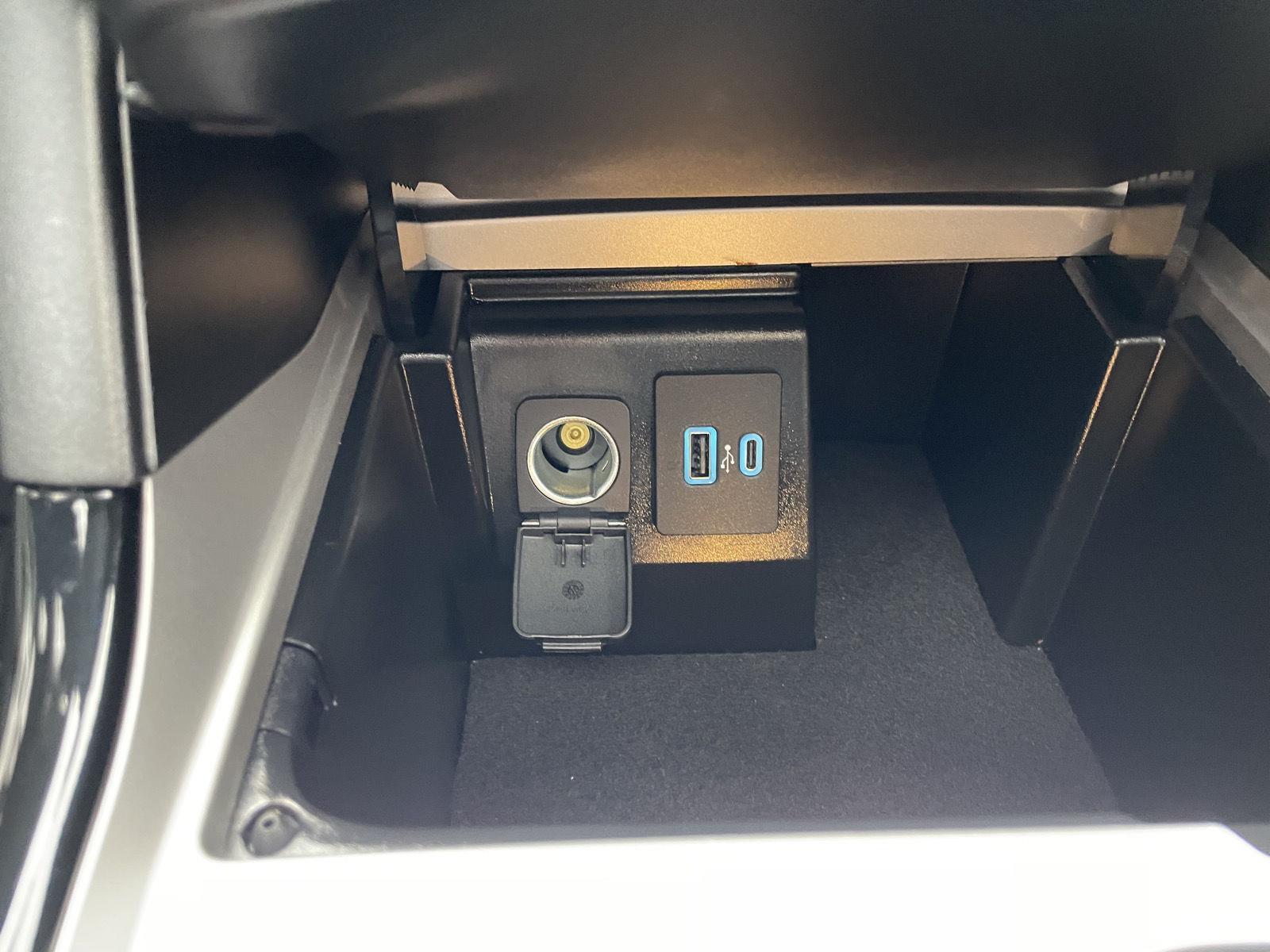 Pre-Owned 2023 Ford Explorer for sale in Lincoln NE