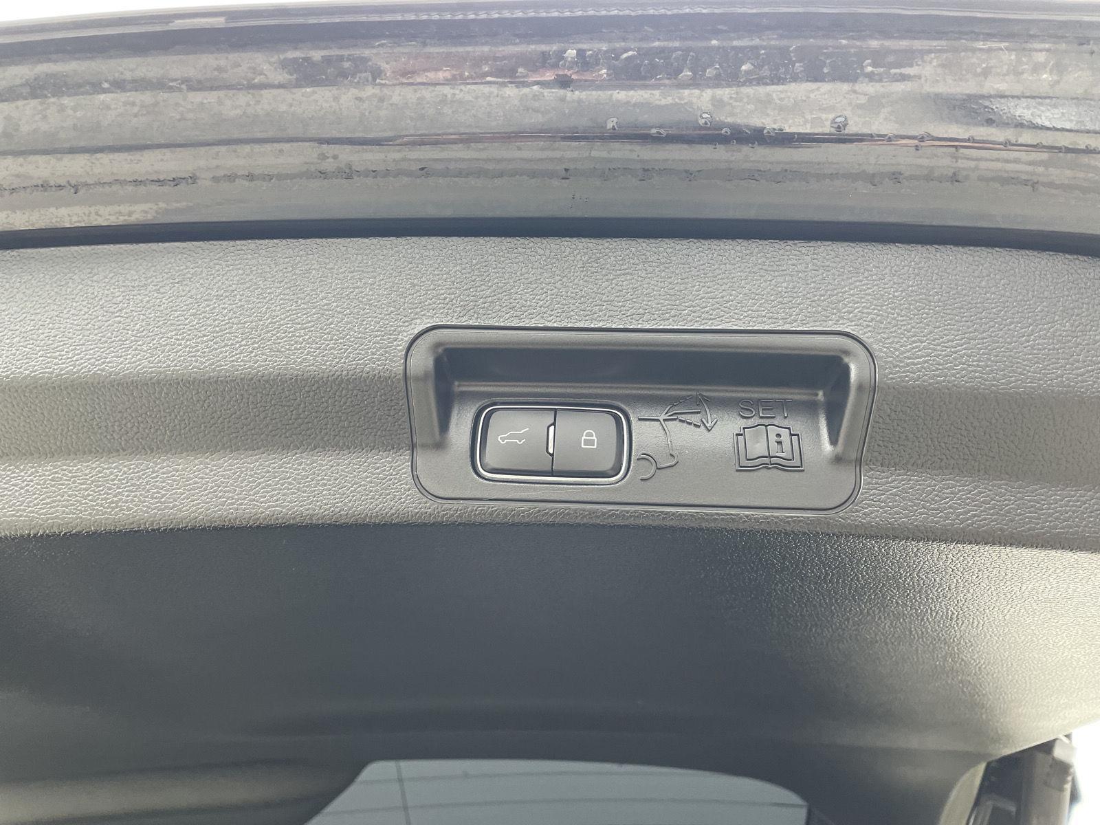 Pre-Owned 2023 Ford Explorer for sale in Lincoln NE