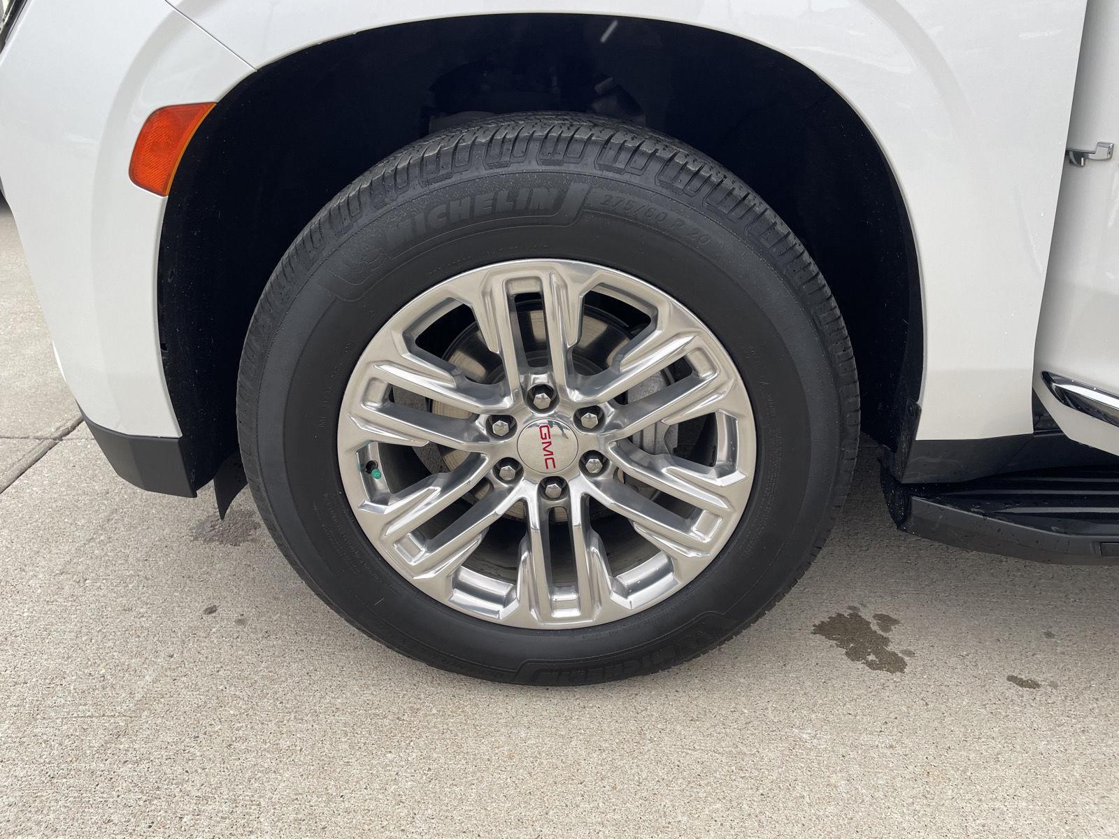 Used 2023 GMC Yukon SLT SUV/Crossover for sale in Lincoln NE